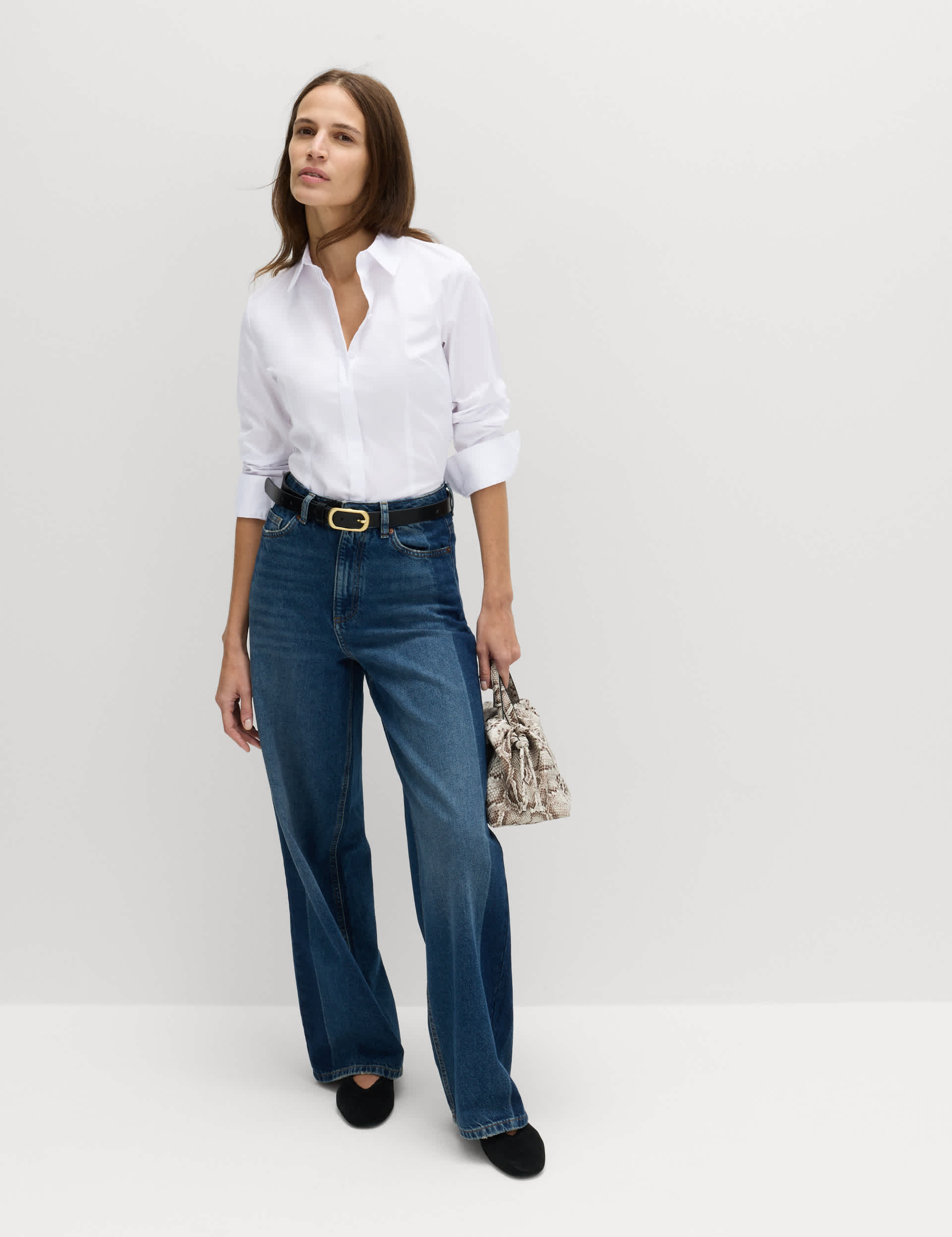 Cotton Rich Collared Fitted Shirt