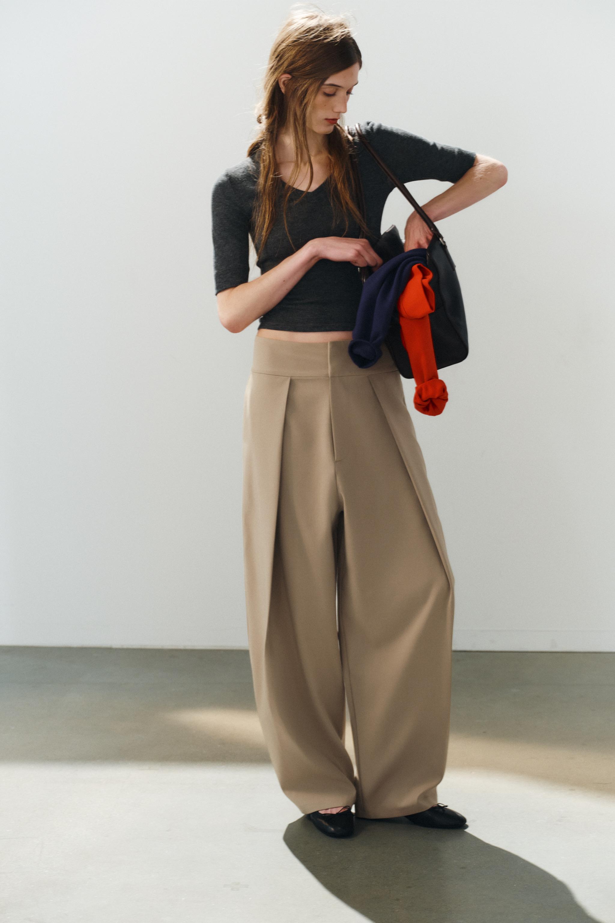 Pleated Balloon Trousers - Light Camel - Xs