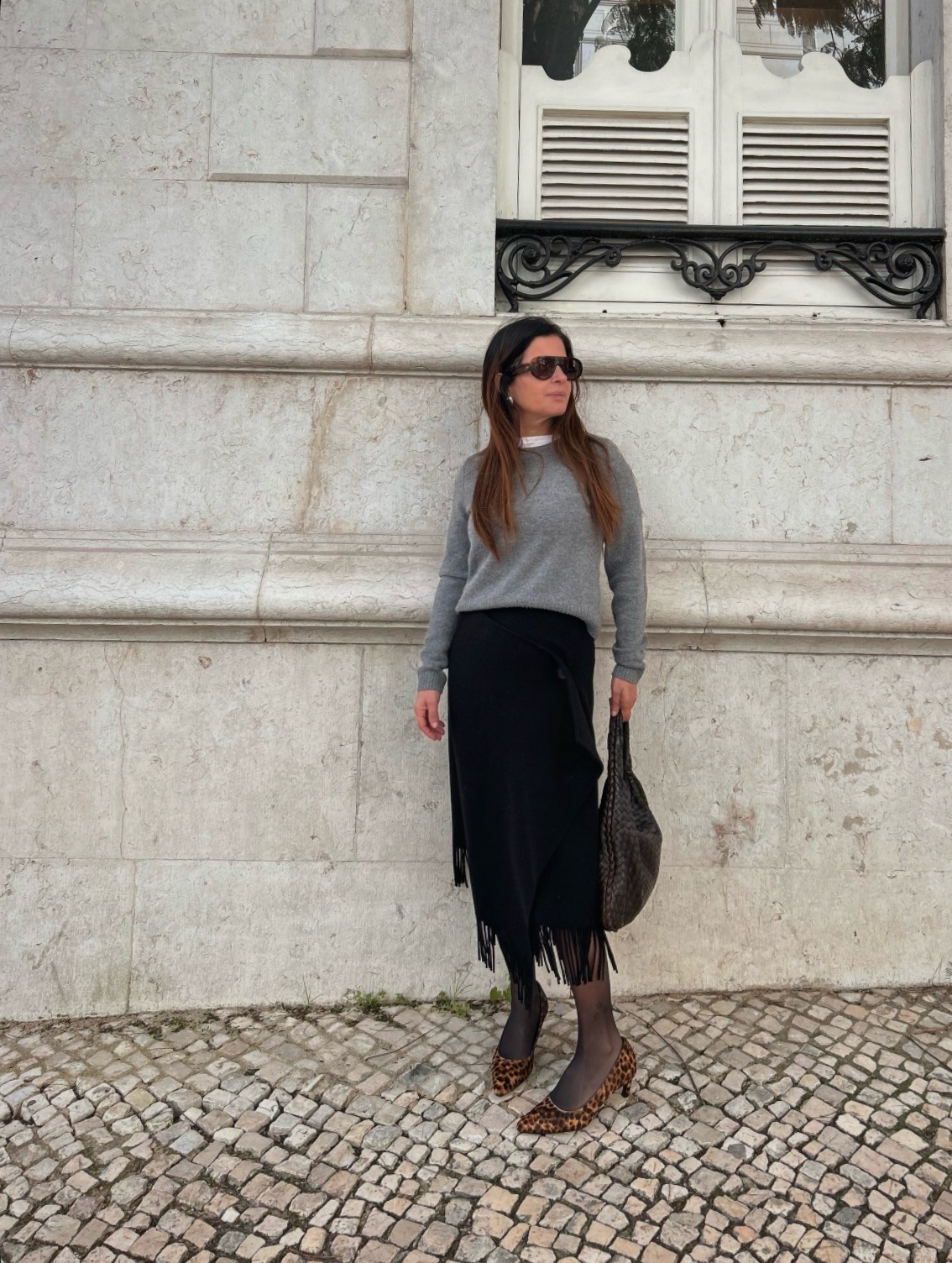 @mcristinastyling wearing a fall outfit
