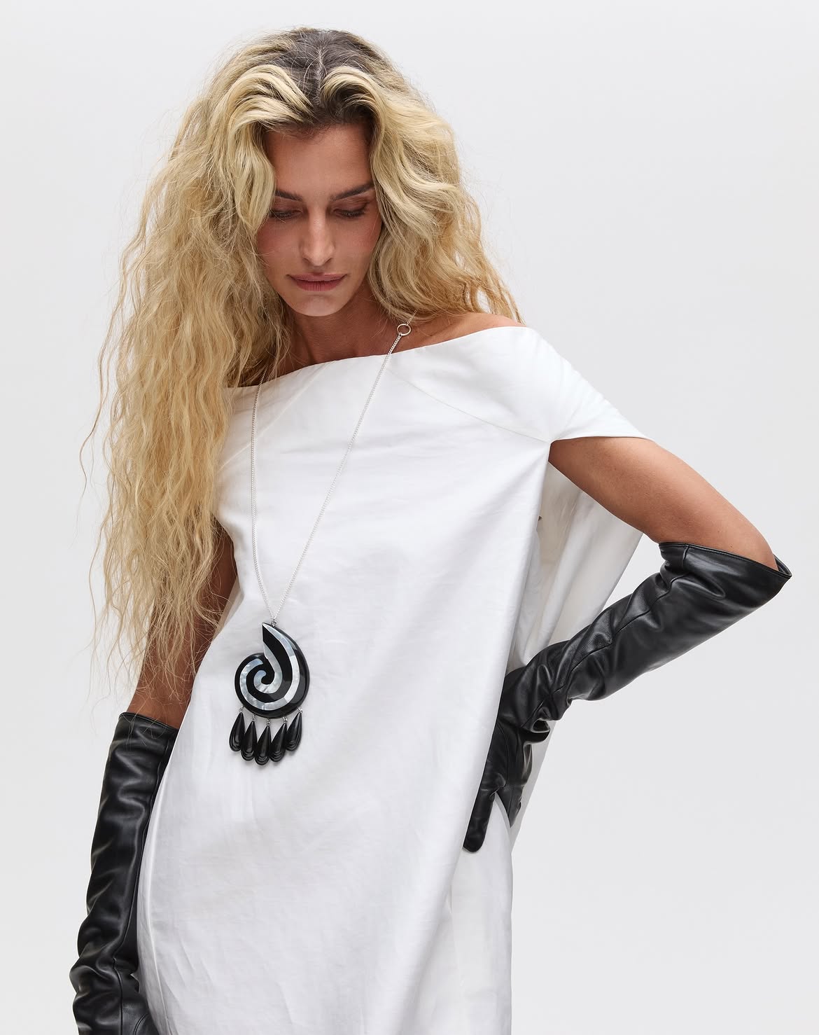 contemporary jewellery brands Julietta
