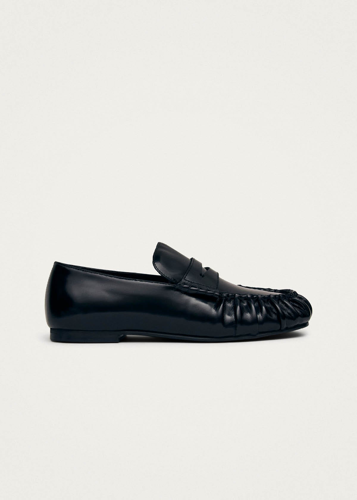 Aven Black Leather Loafers | Alohas