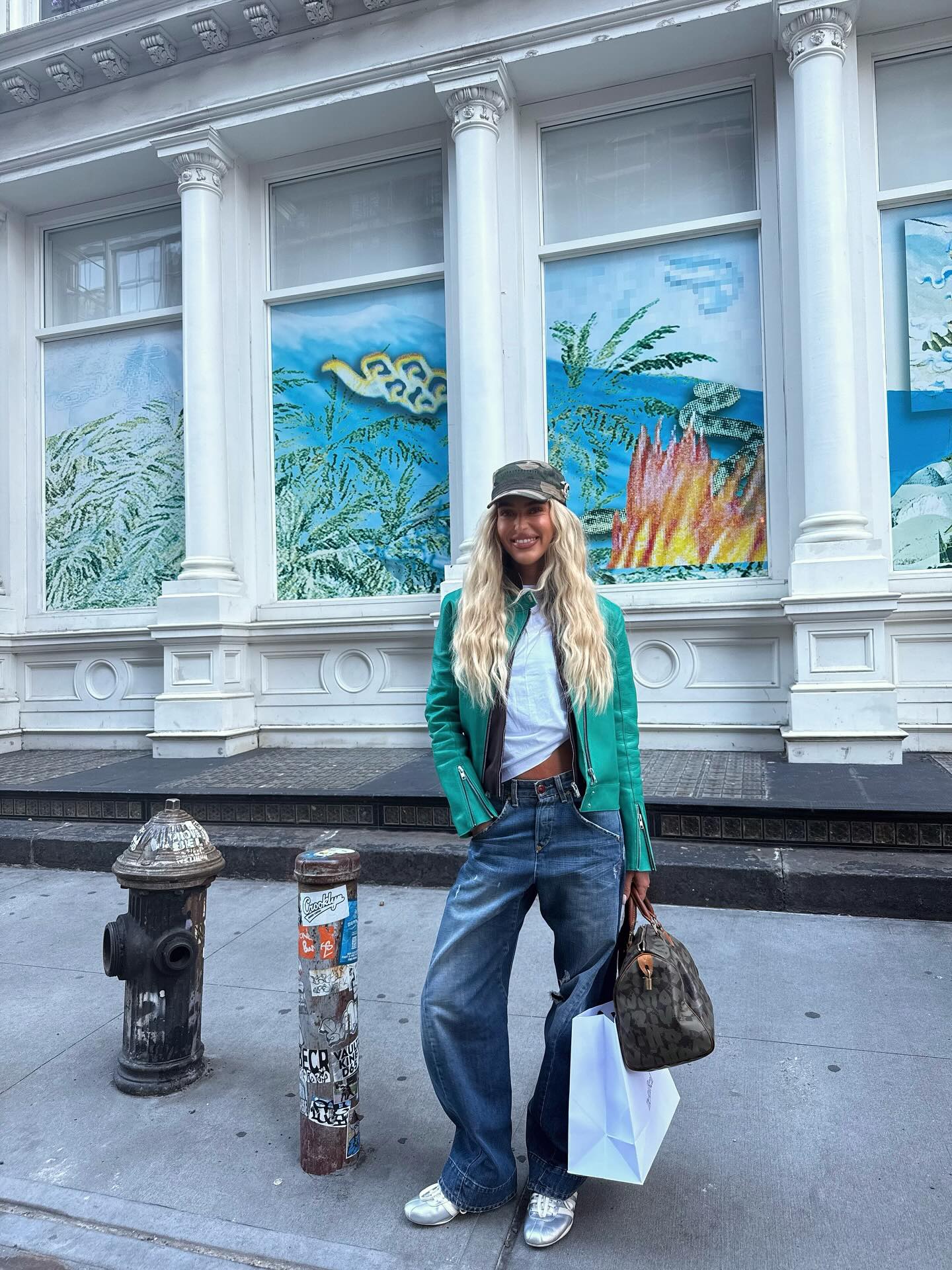 Autumn trends with jeans