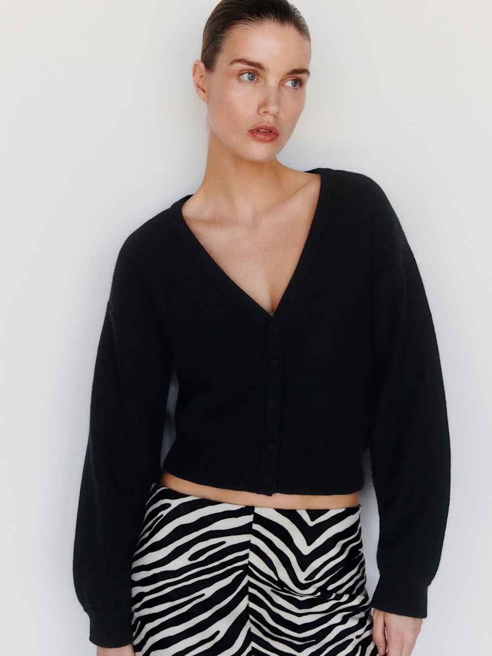 Sloane Regenerative Wool Cropped V-Neck Cardigan