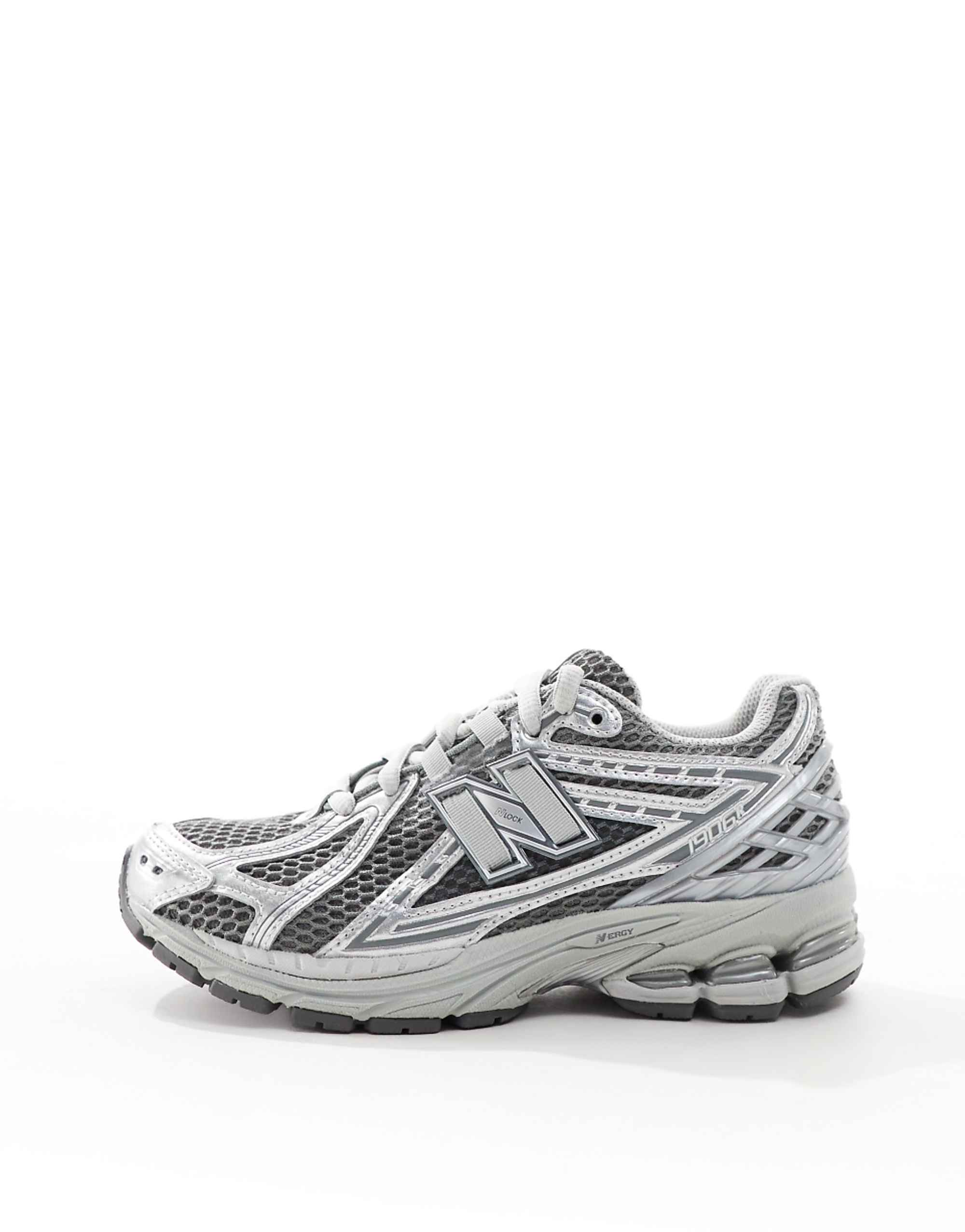 New Balance 1906 Trainers in Dark Silver
