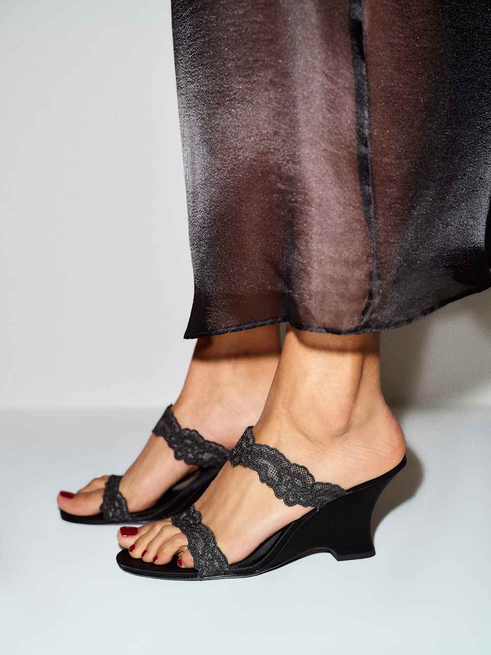 Fiorella Wedge Sandal