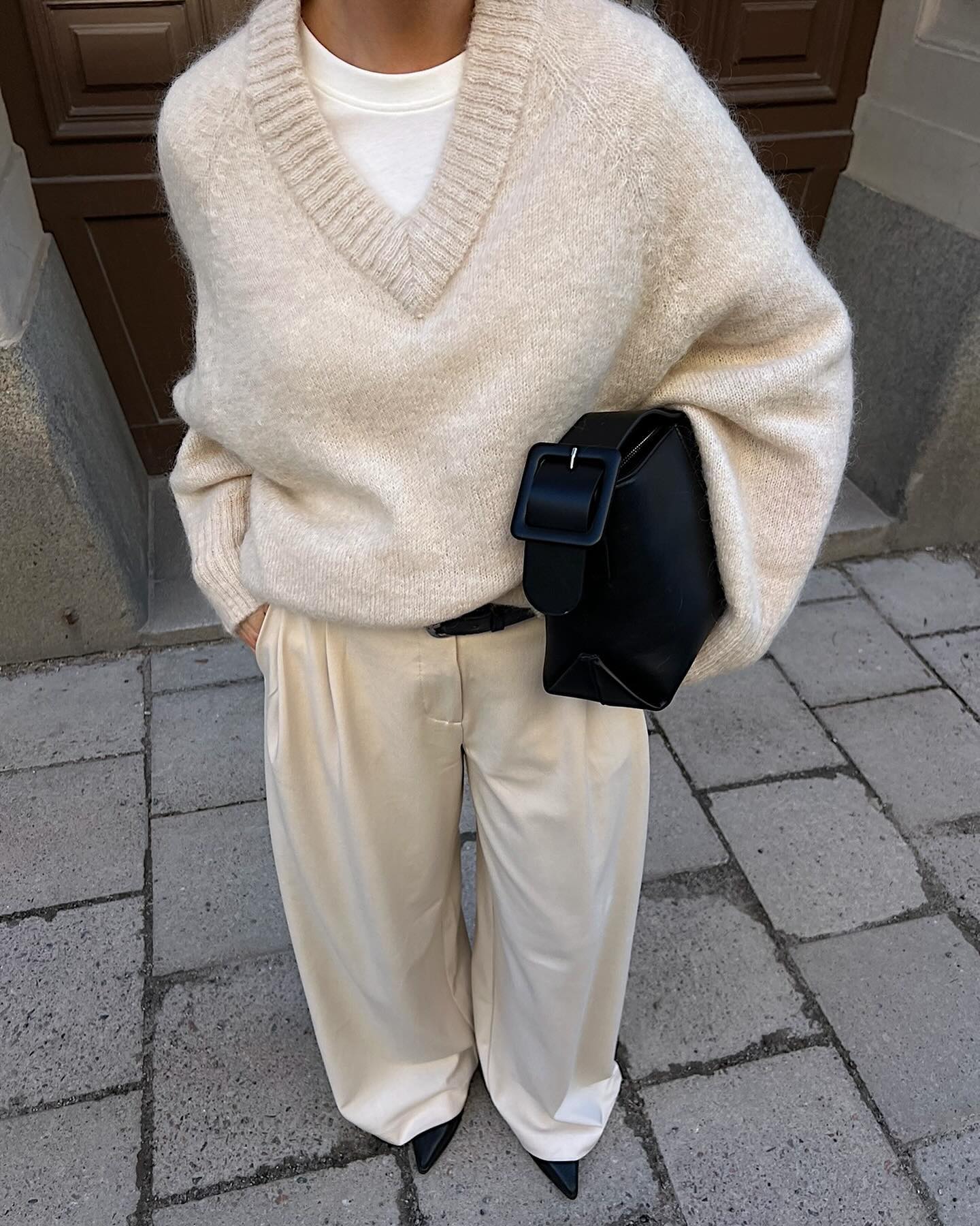transitional-capsule-wardrobe-autumn-2026