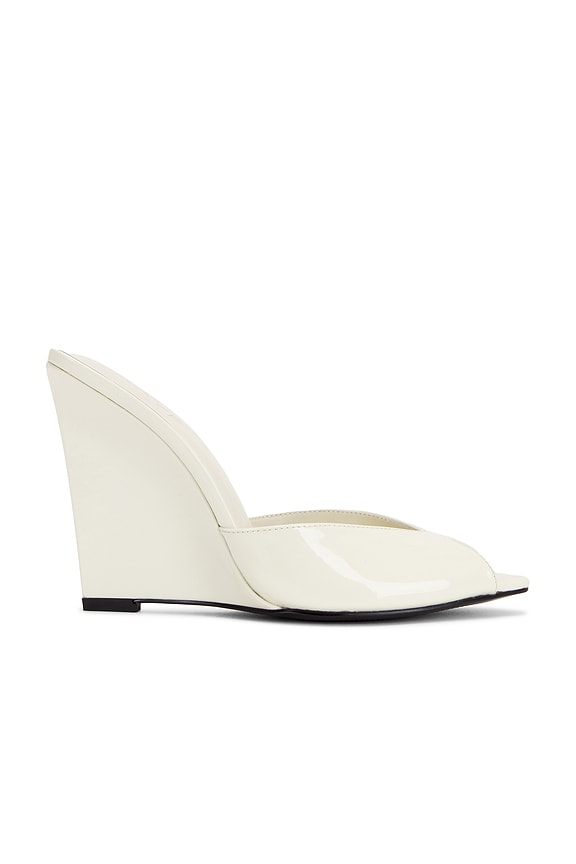 Talla Wedge