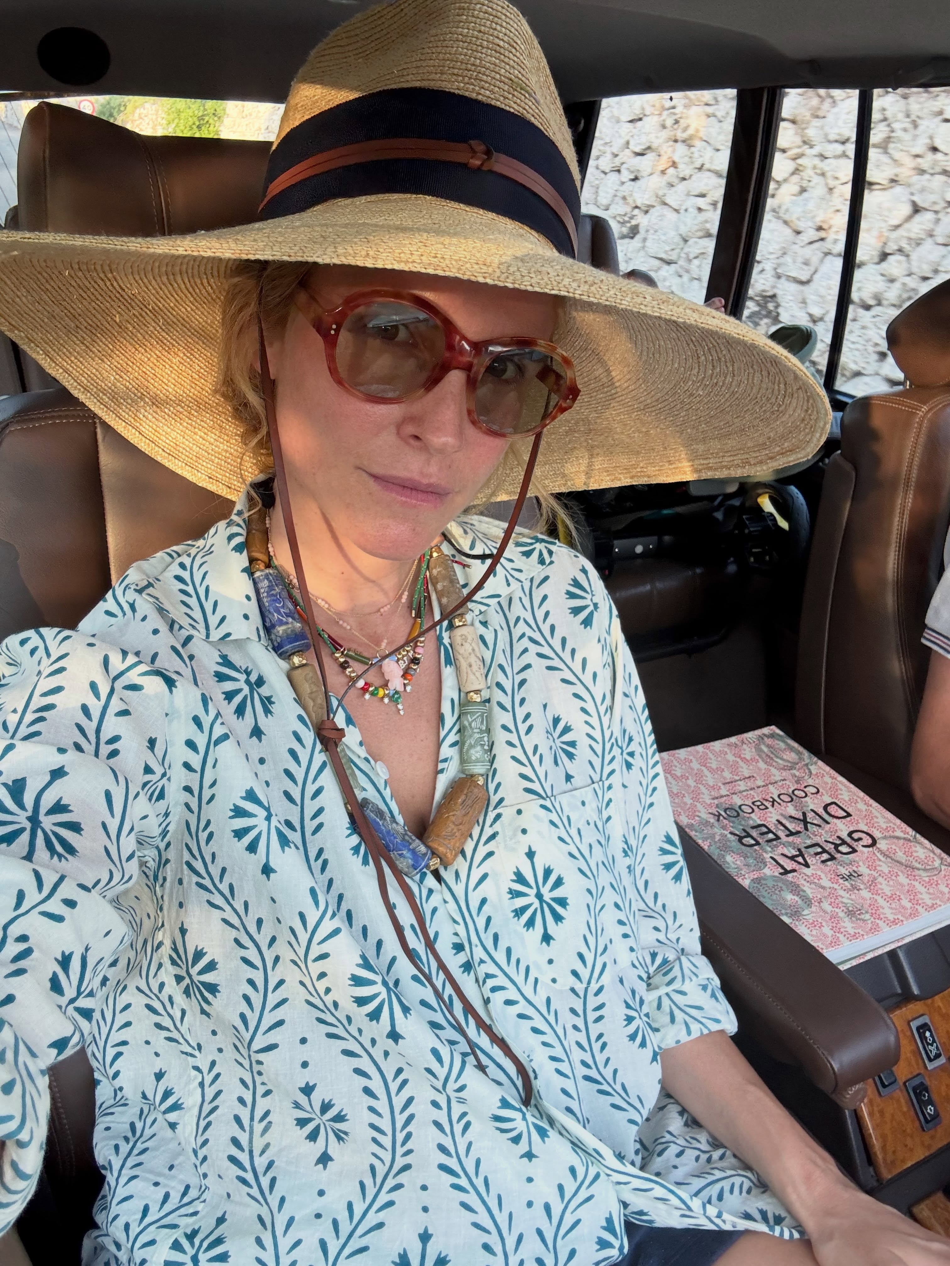 blanca miro travel packing guide