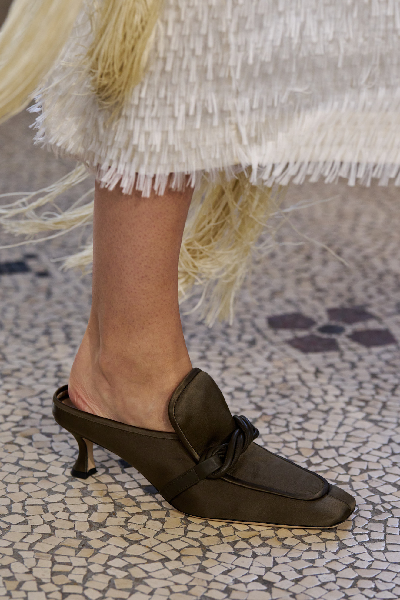 detail image of a satin shoe on the fall/winter 2026 ruwnay