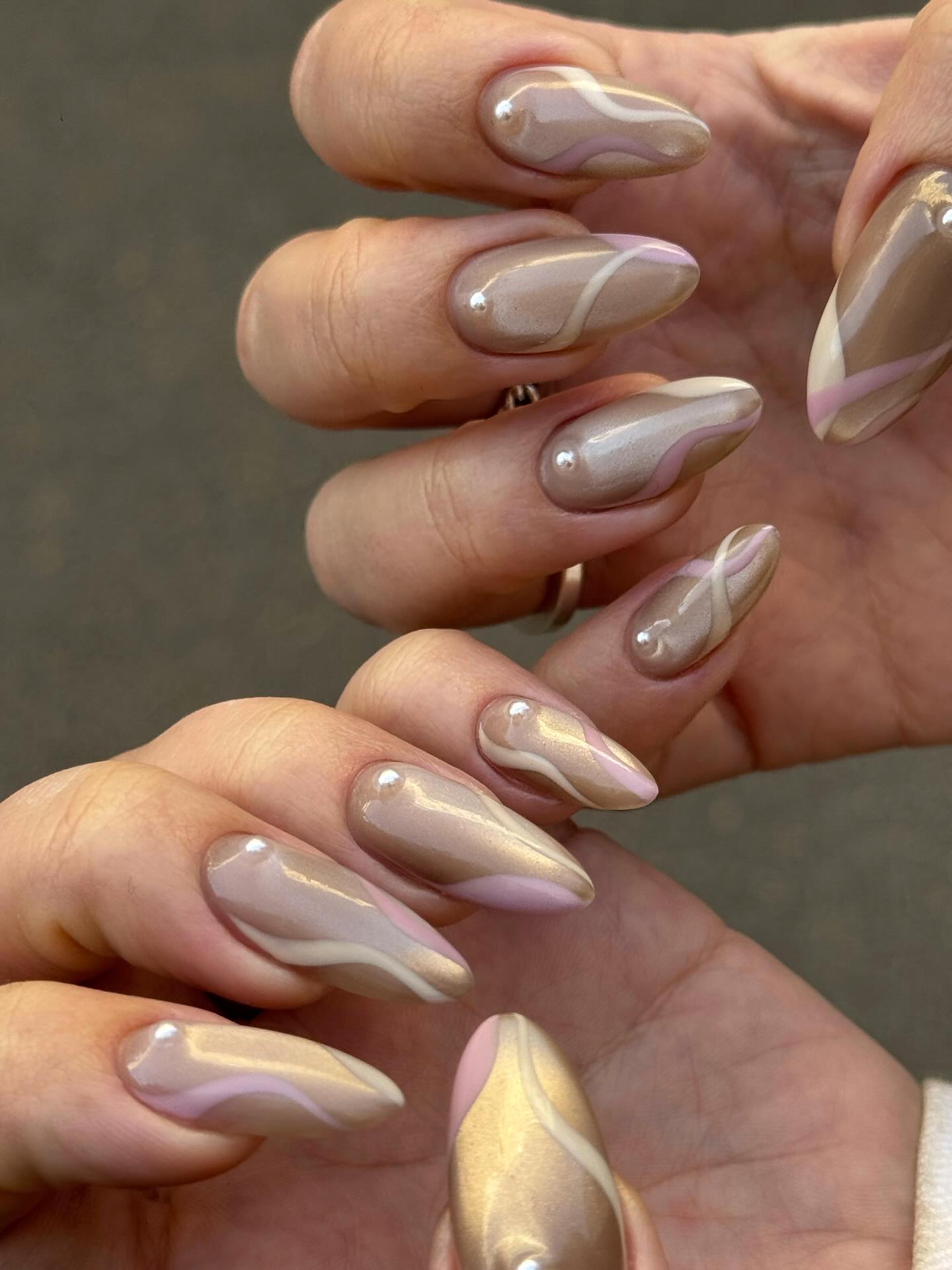 Photo of cinnamon nude nails