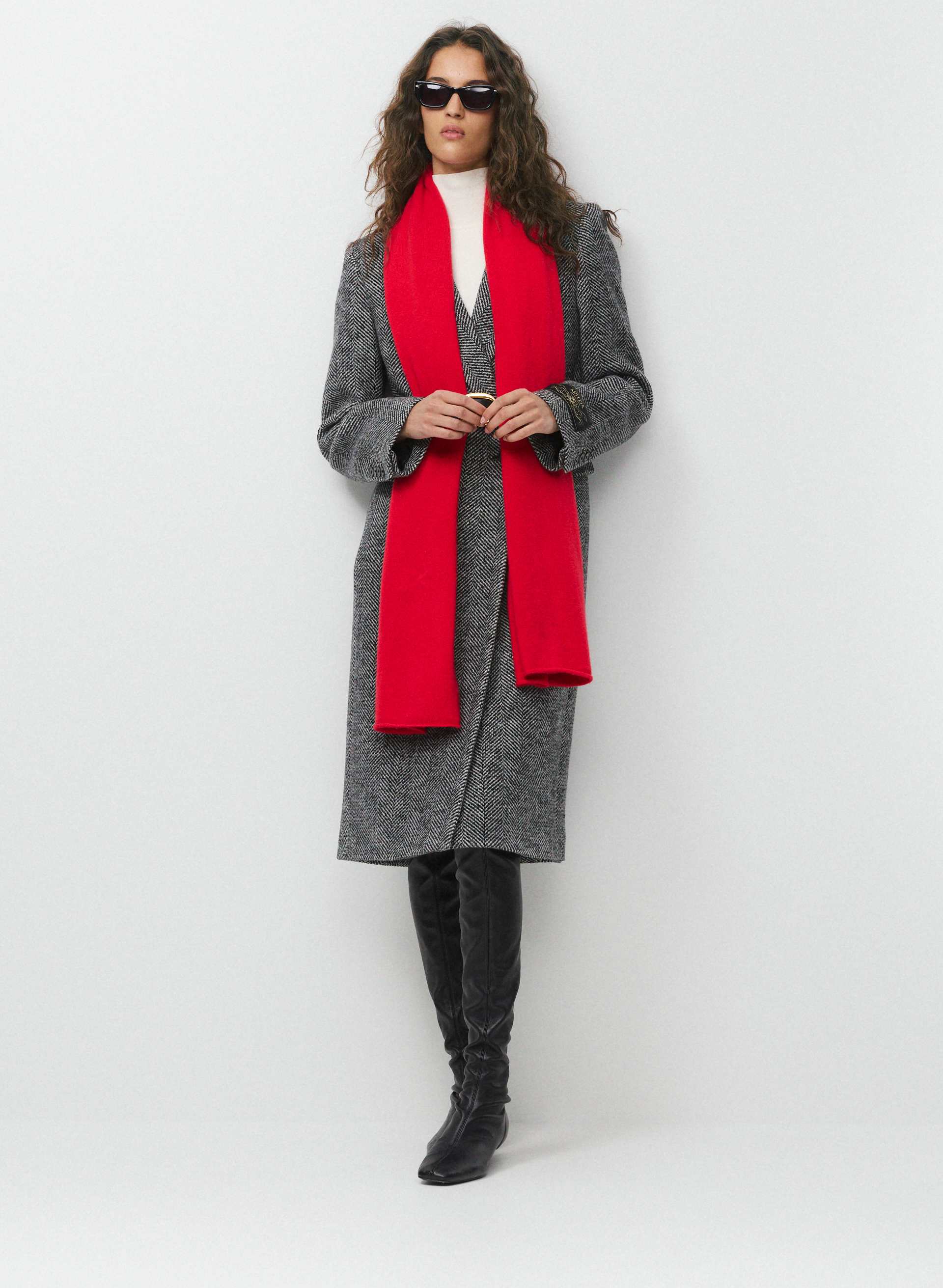 Aritzia, Essential Cashmere Millennia Large Scarf