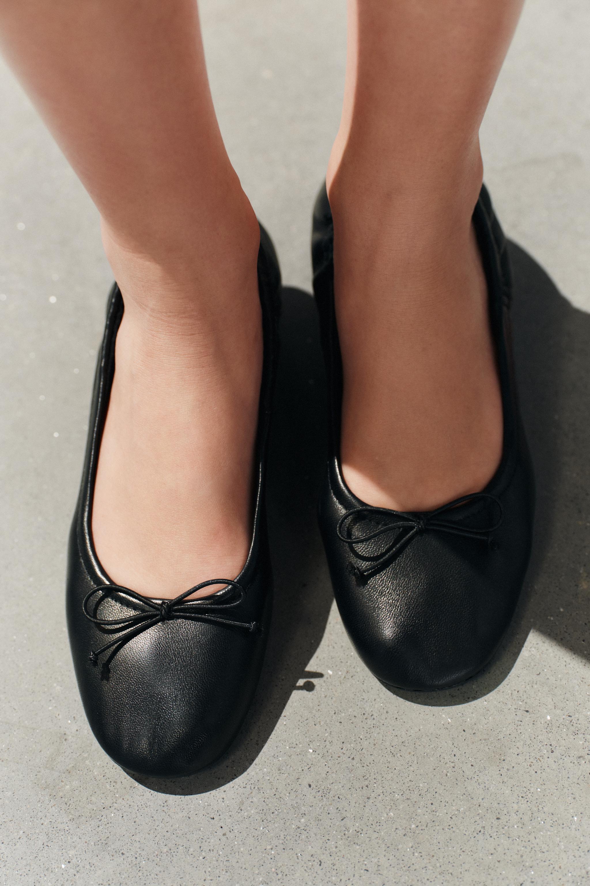 Leather Heeled Ballet Flats - Black - 2