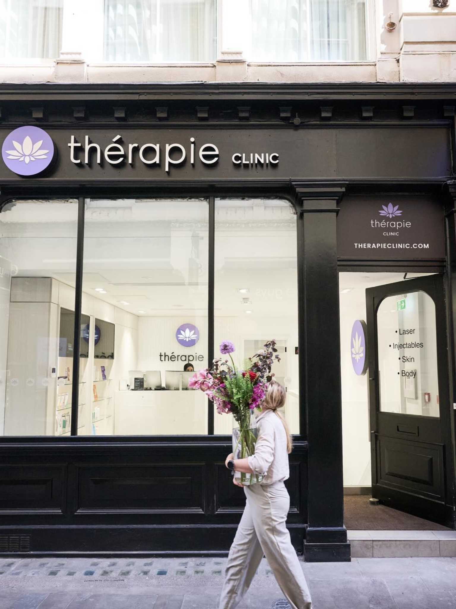 The exterior of Therapie Clinic