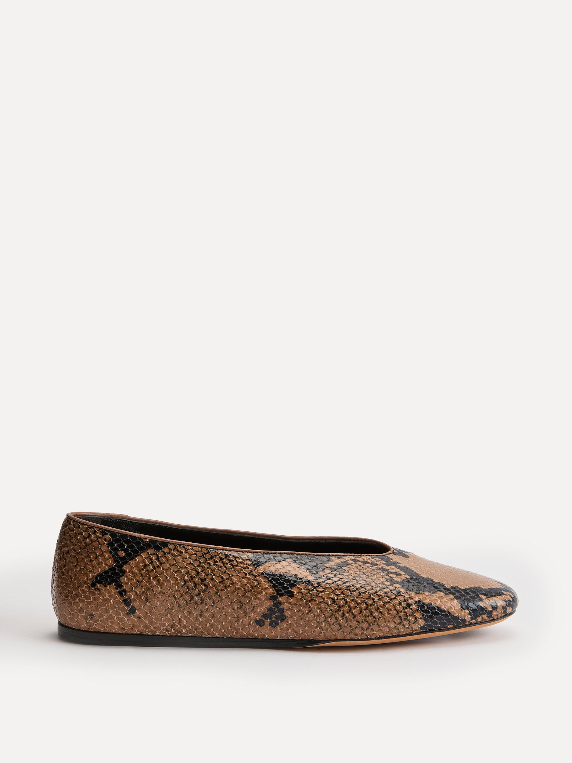 Classic Regency / Fango Leather Snake Effect