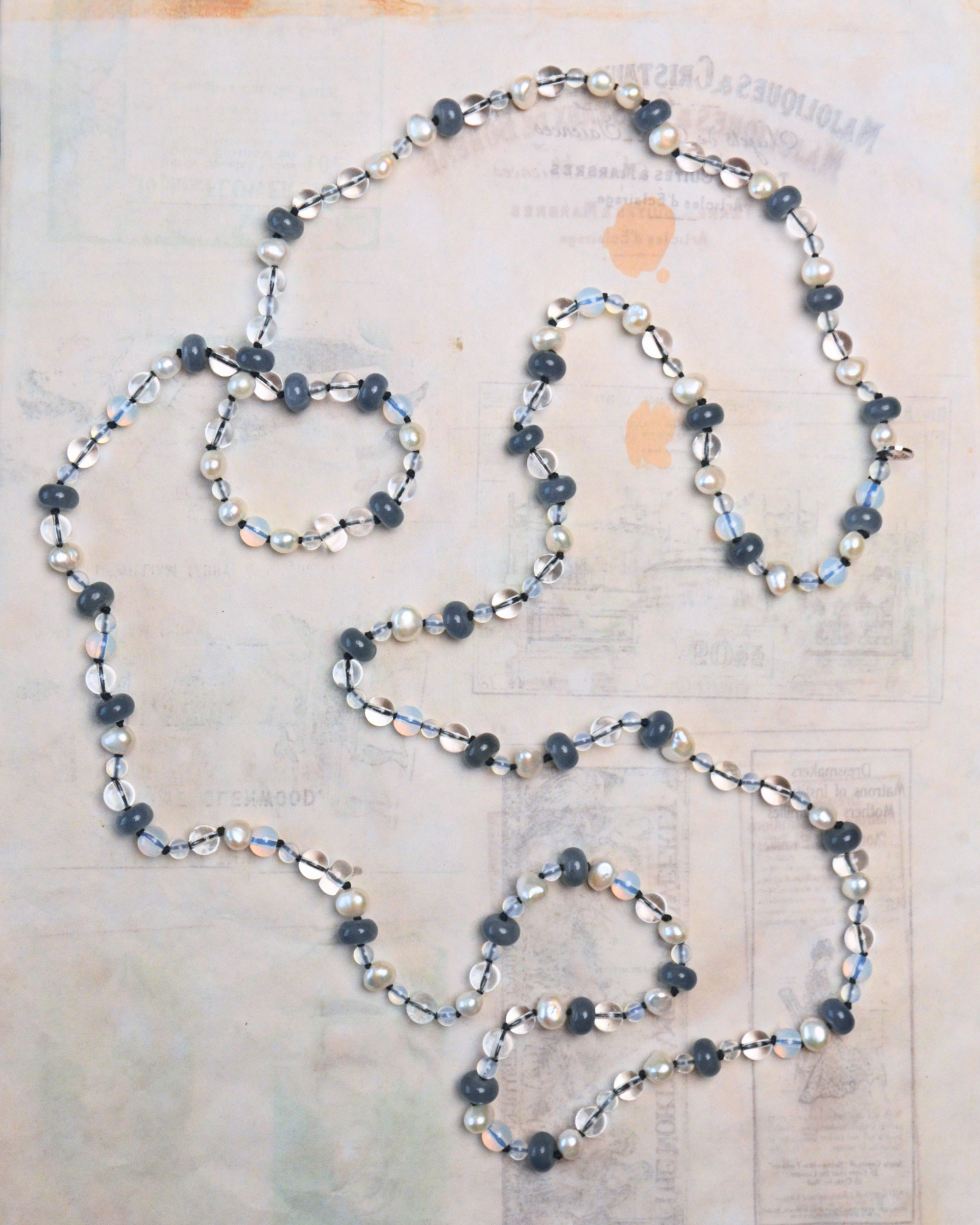 Long Necklace Sequence 08