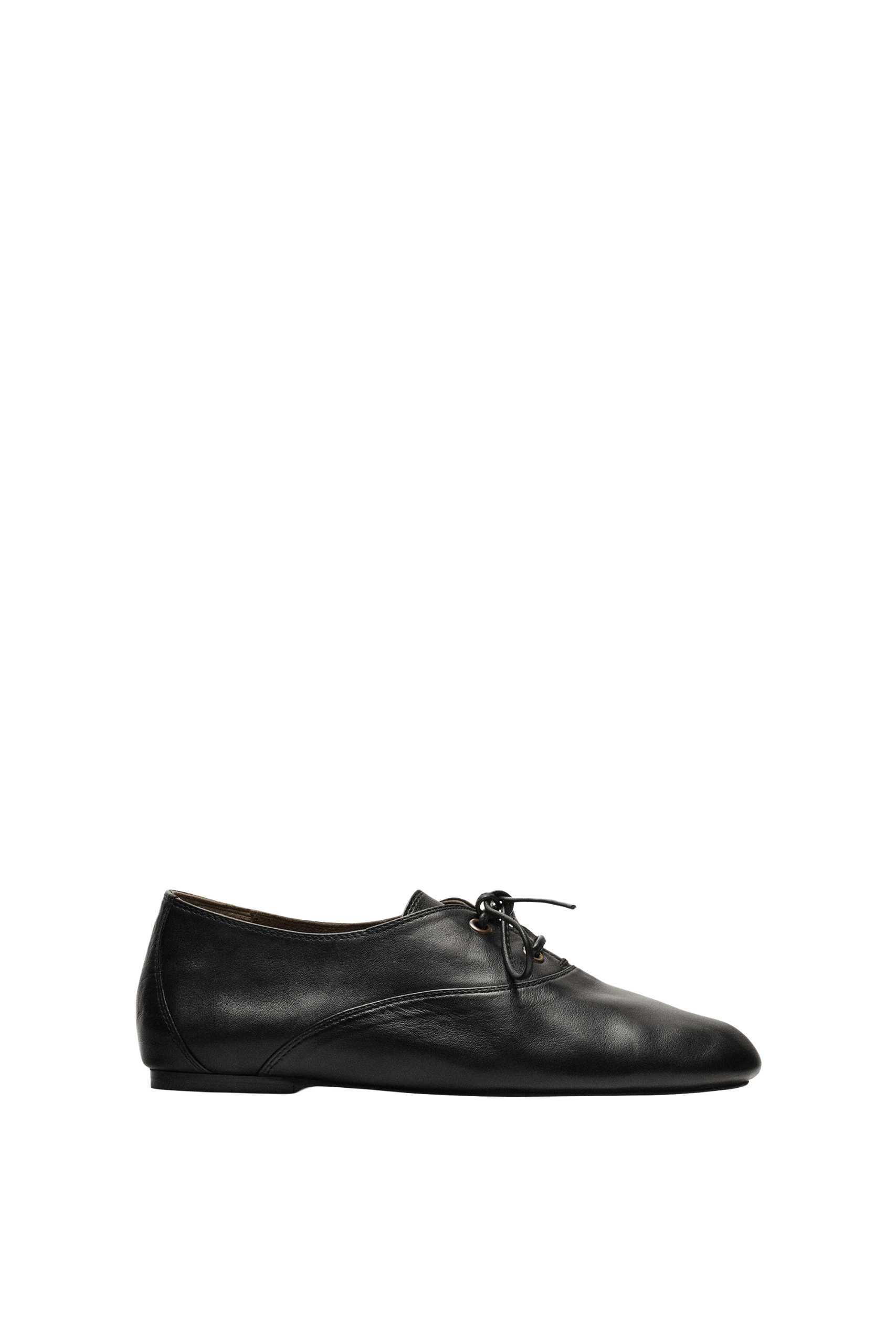 Soft Leather Lace-Up Shoe