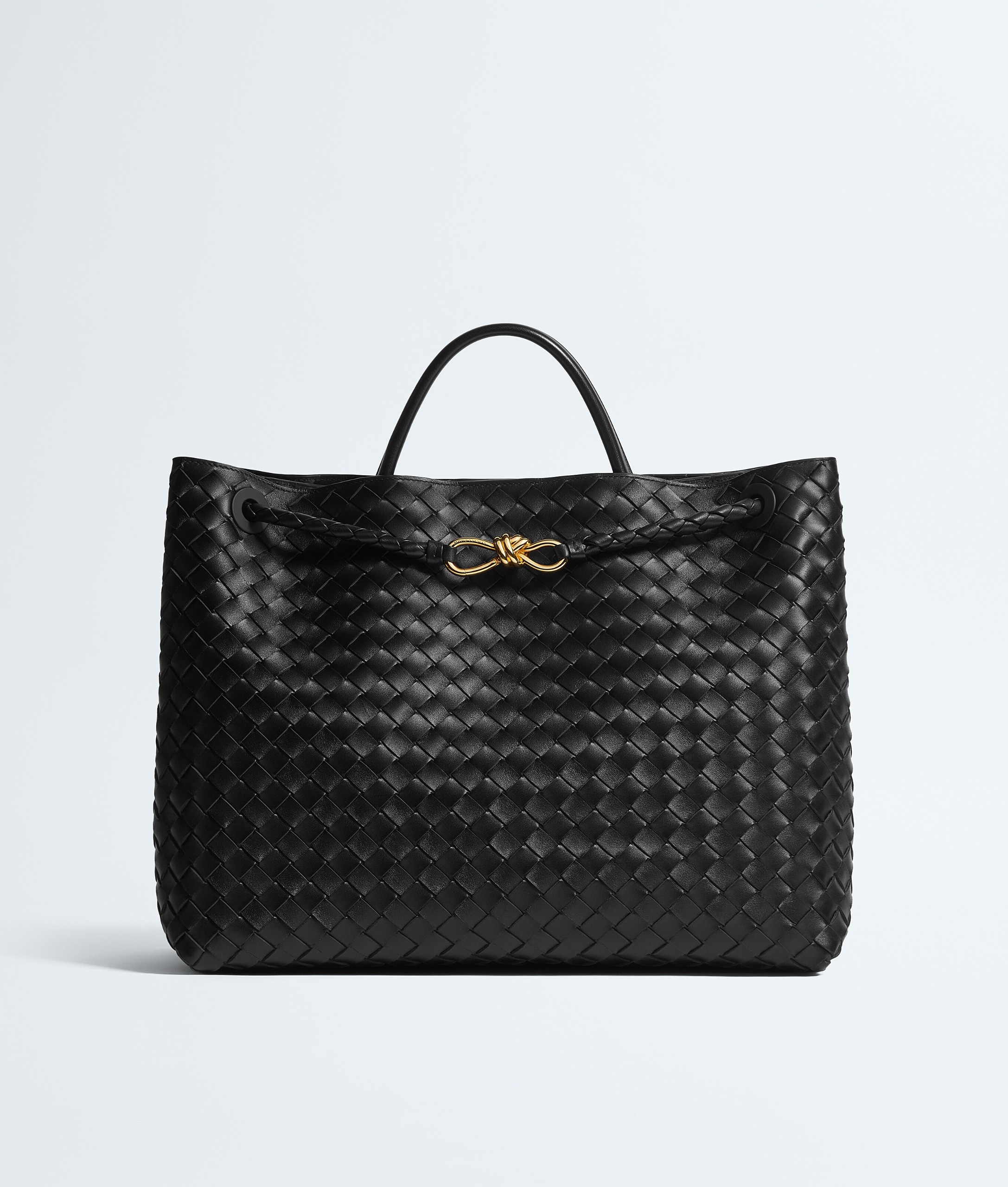 Women's Large Andiamo in Black