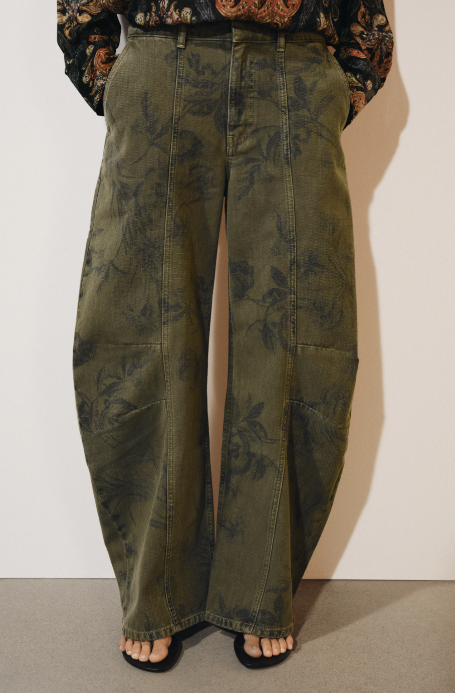 Zw Collection Floral Low-Rise Barrel Leg Jeans