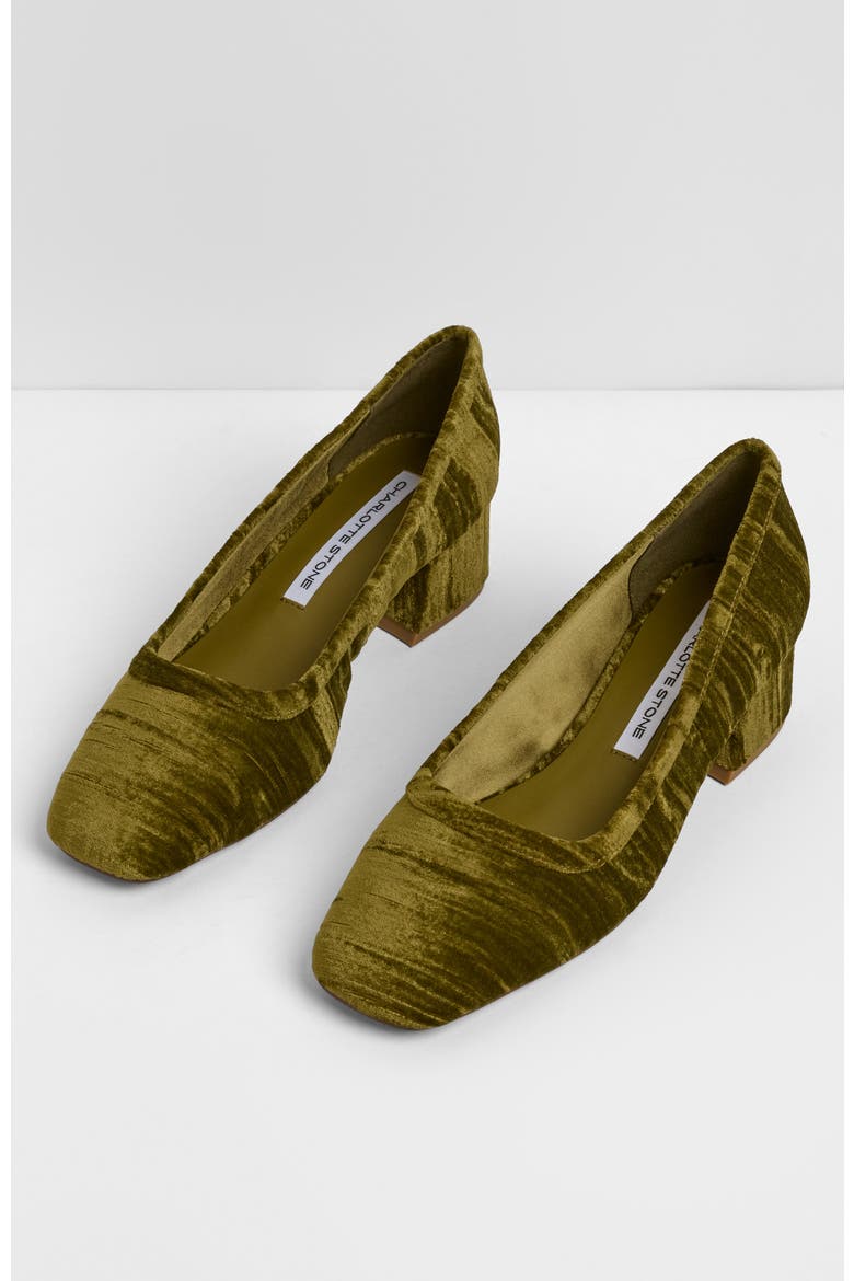 Poppie Block Heel Pump