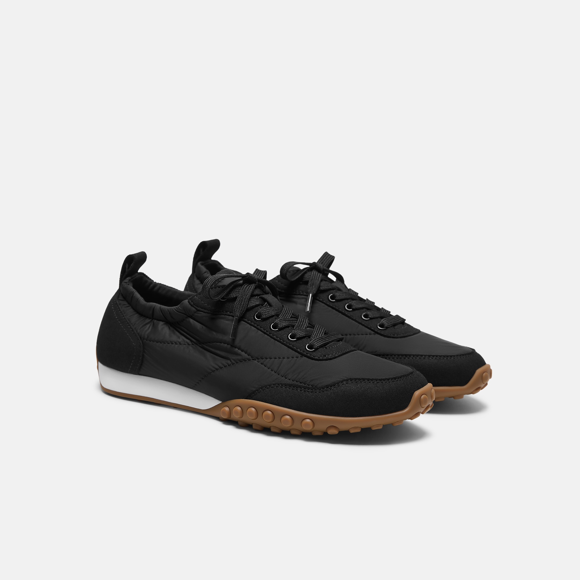 Round-Toe Casual Sneakers (lexi) - Uk Size 2.5