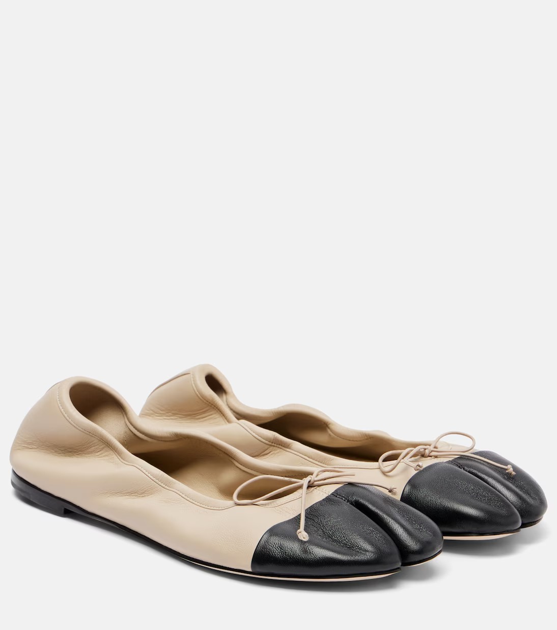 Christen, Tabi leather ballet flats