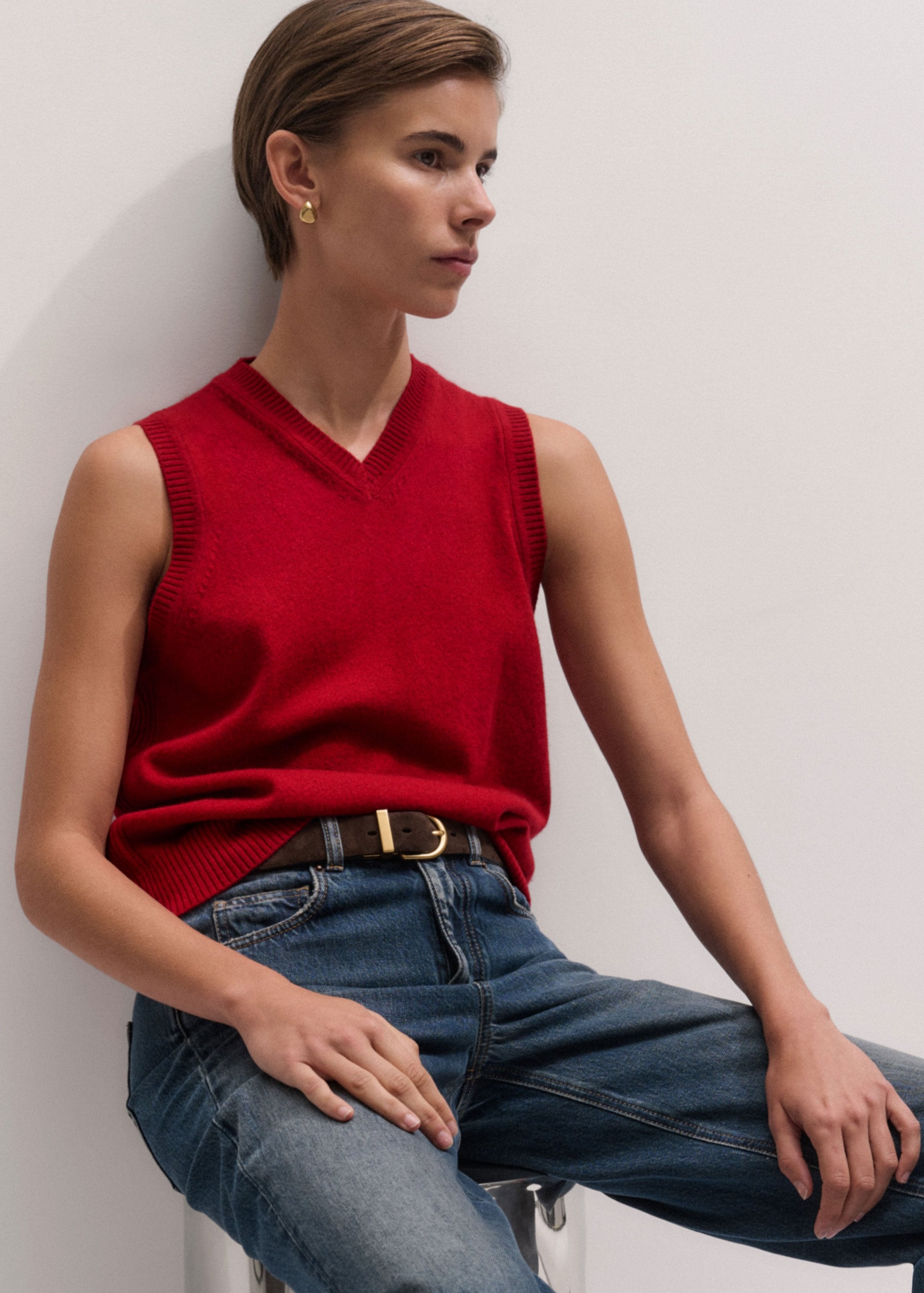 V-Neck Relaxed Knit Vest