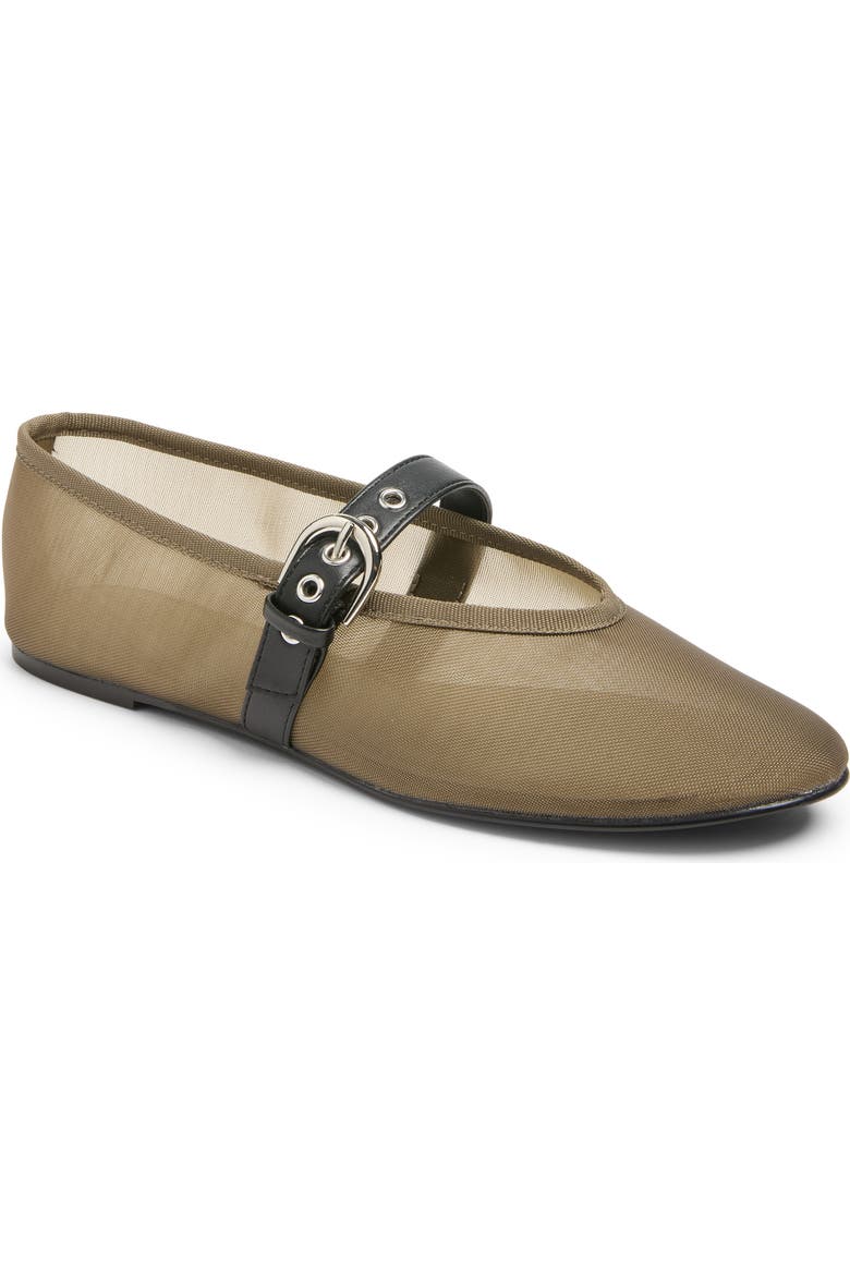 Esme Mary Jane Flat