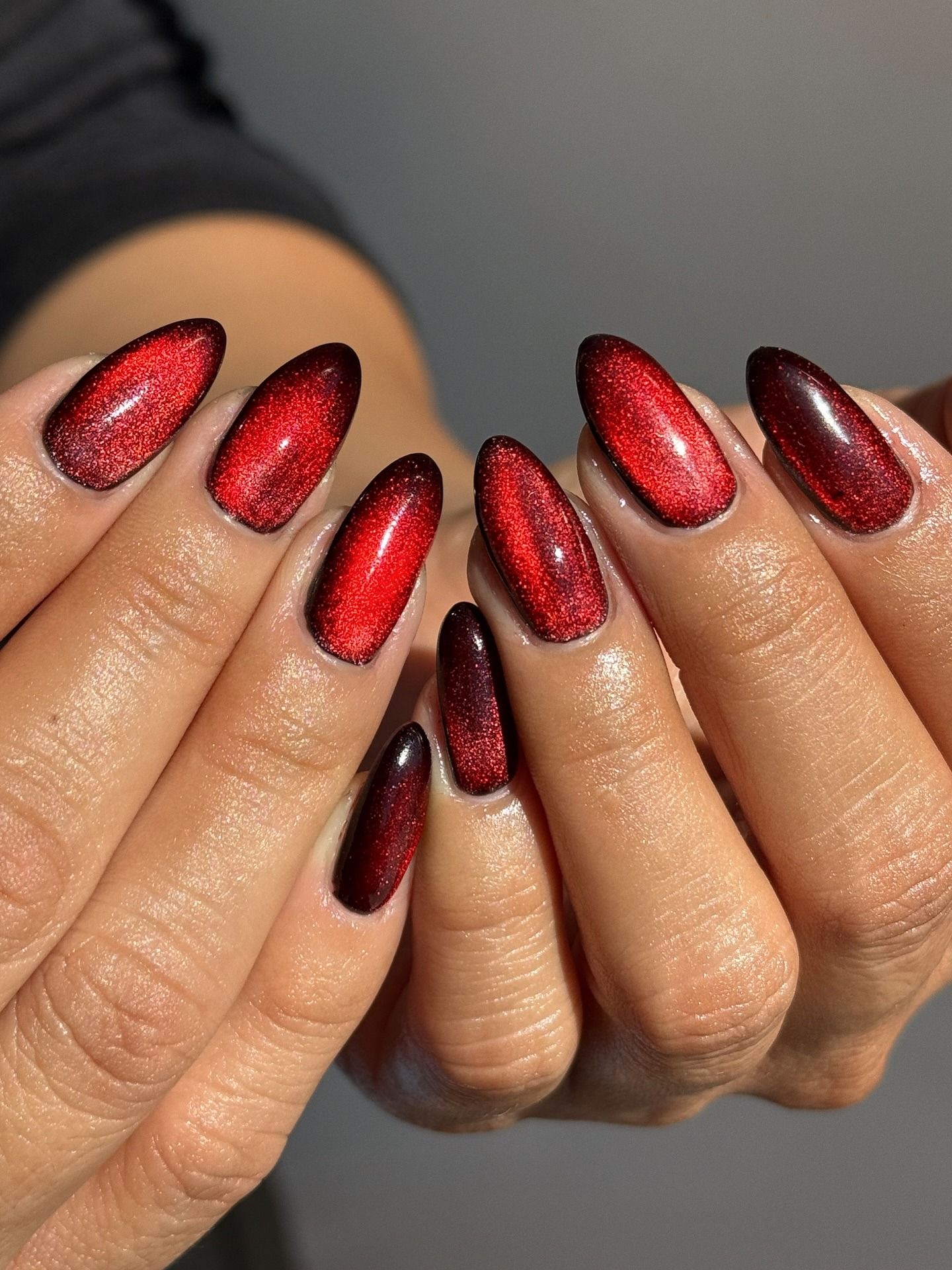 long red nails with cat eye finish