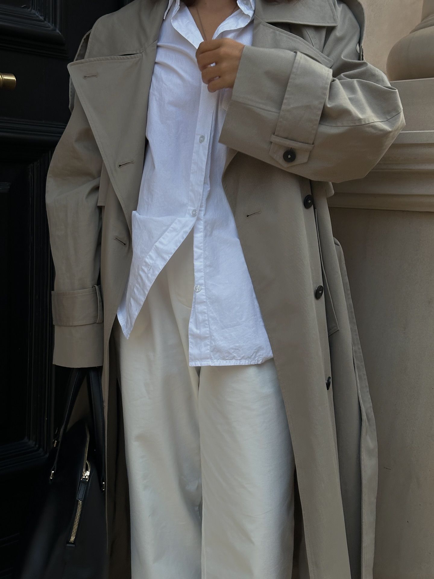 expensive-looking-autumn-capsule-wardrobe-2026