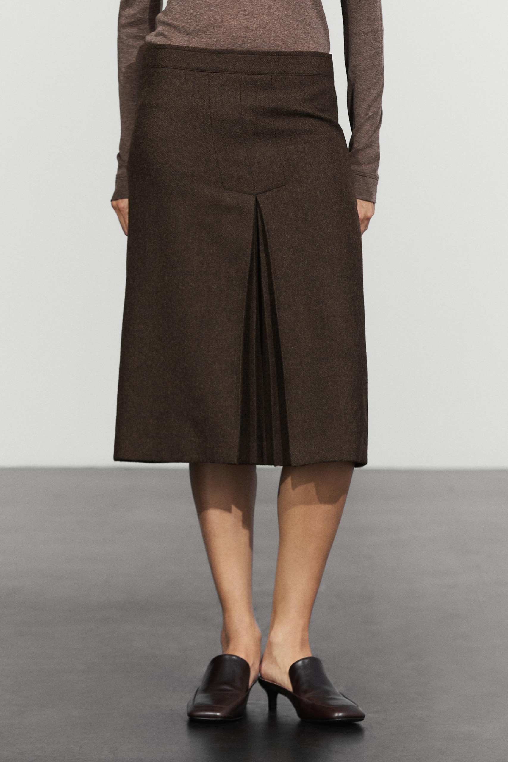 Knit Midi Skirt With Split Detail