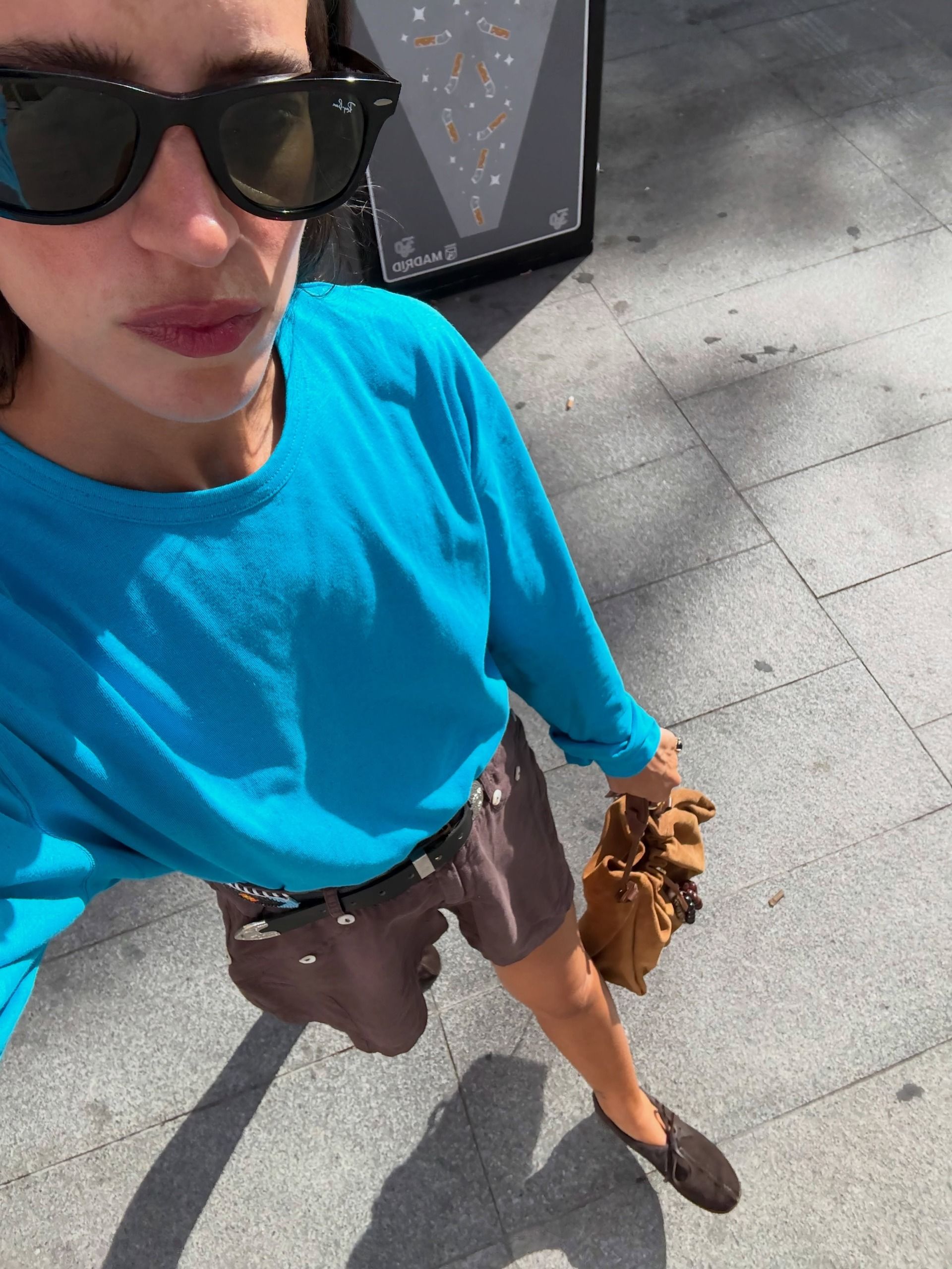 An image of a woman wearing voluminous shorts trend 2026