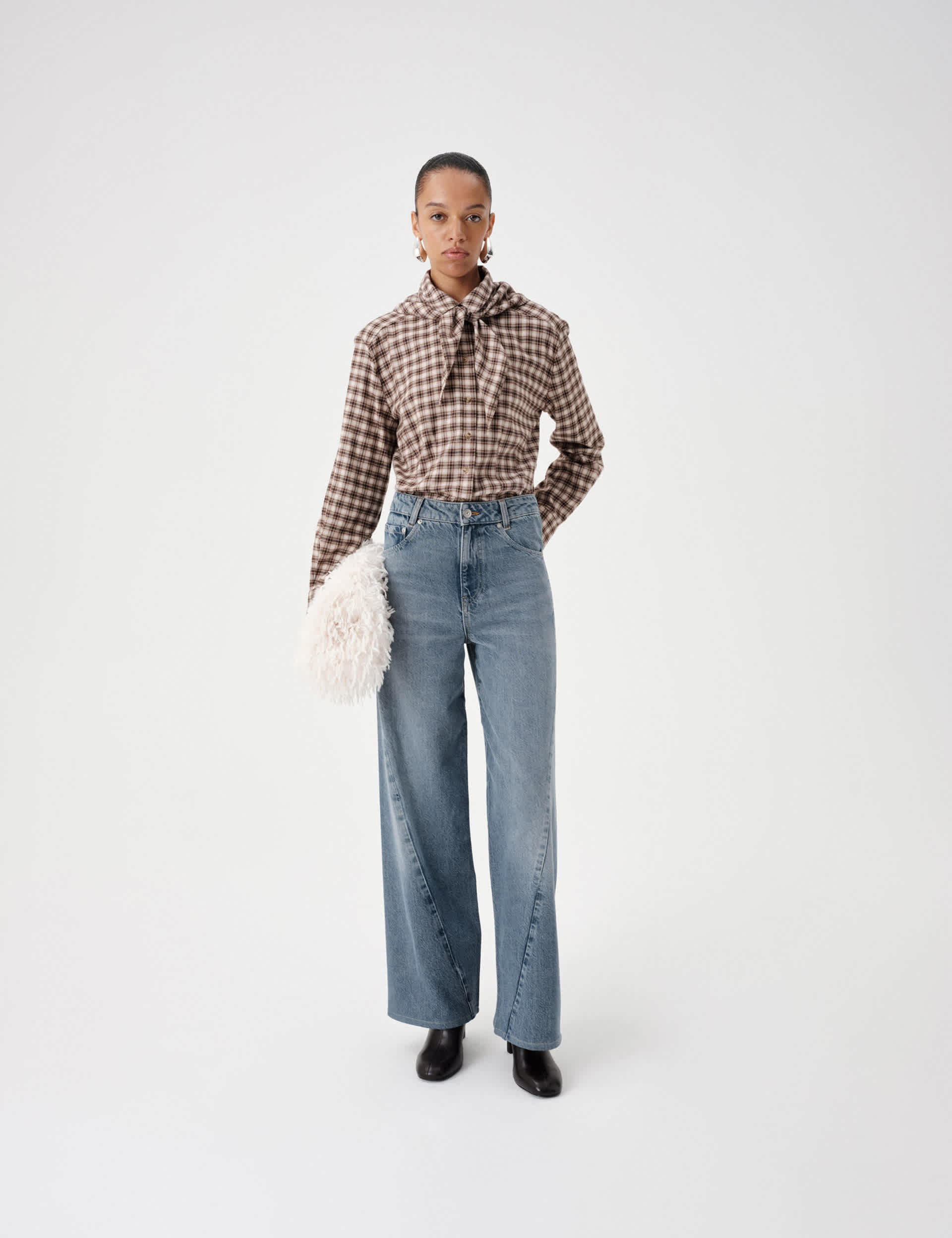 Twisted Seam Wide Leg Jean