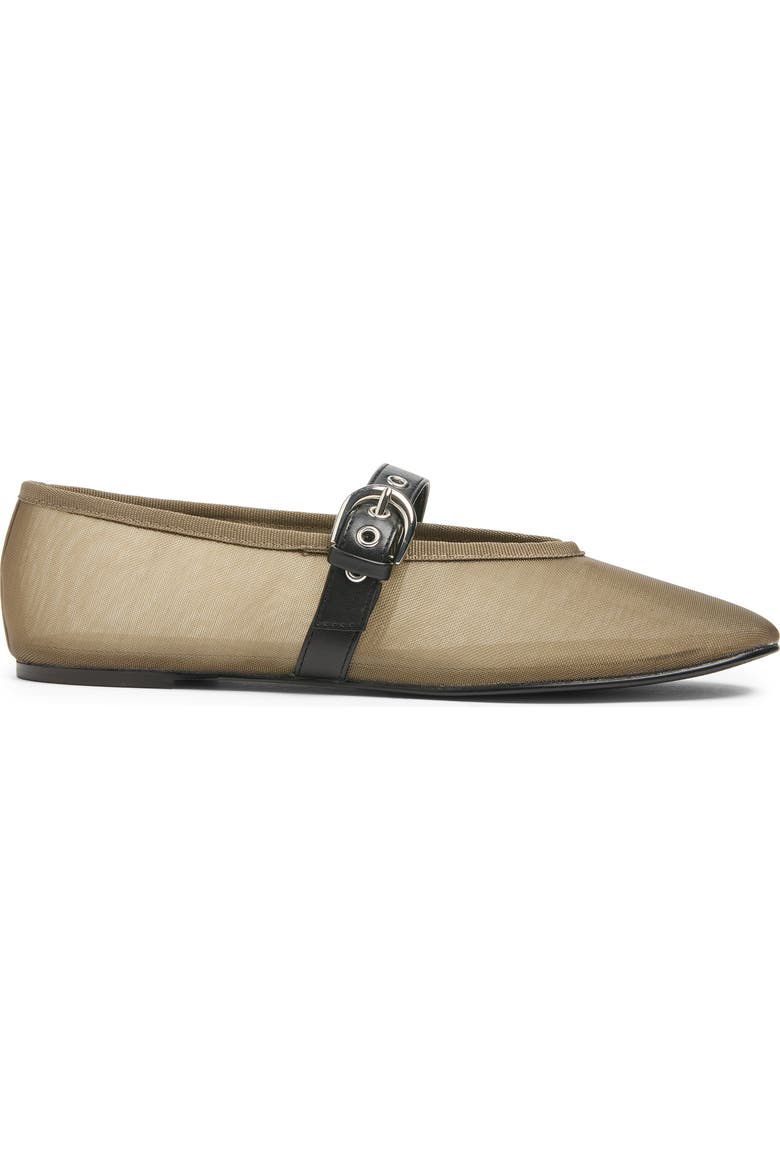 Esme Mary Jane Flat