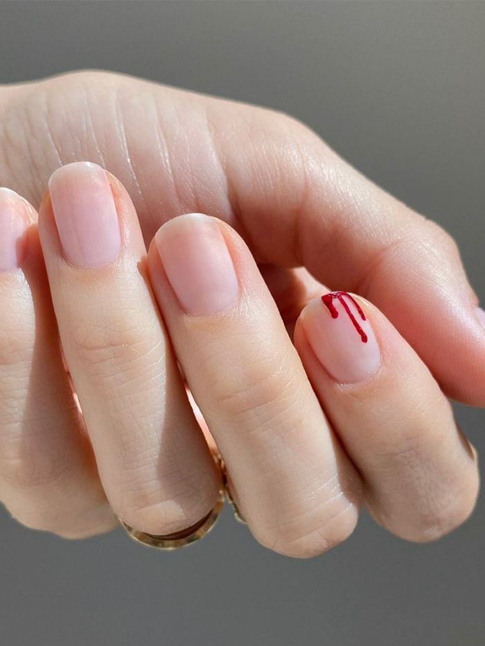 halloween blood nail art