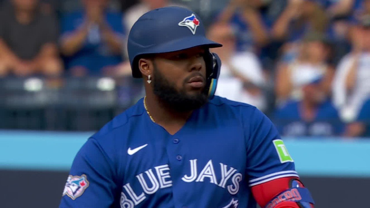 Blue Jays’ Guerrero Jr. grooves RBI double to right-centre gap