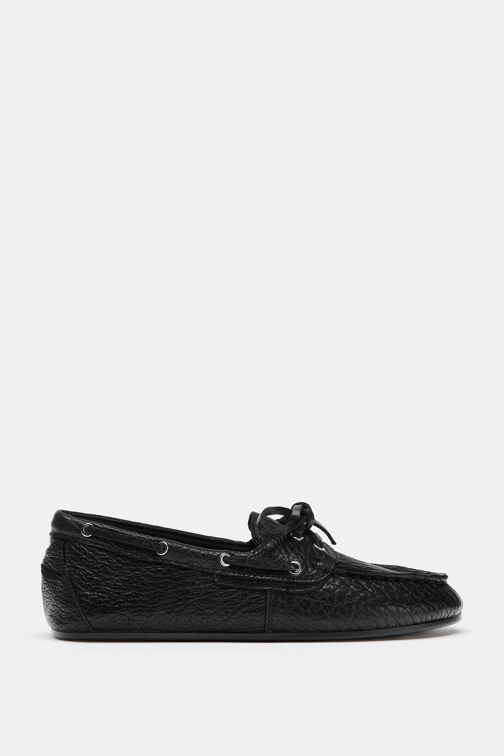 Leather Boat Shoes - Black - 5