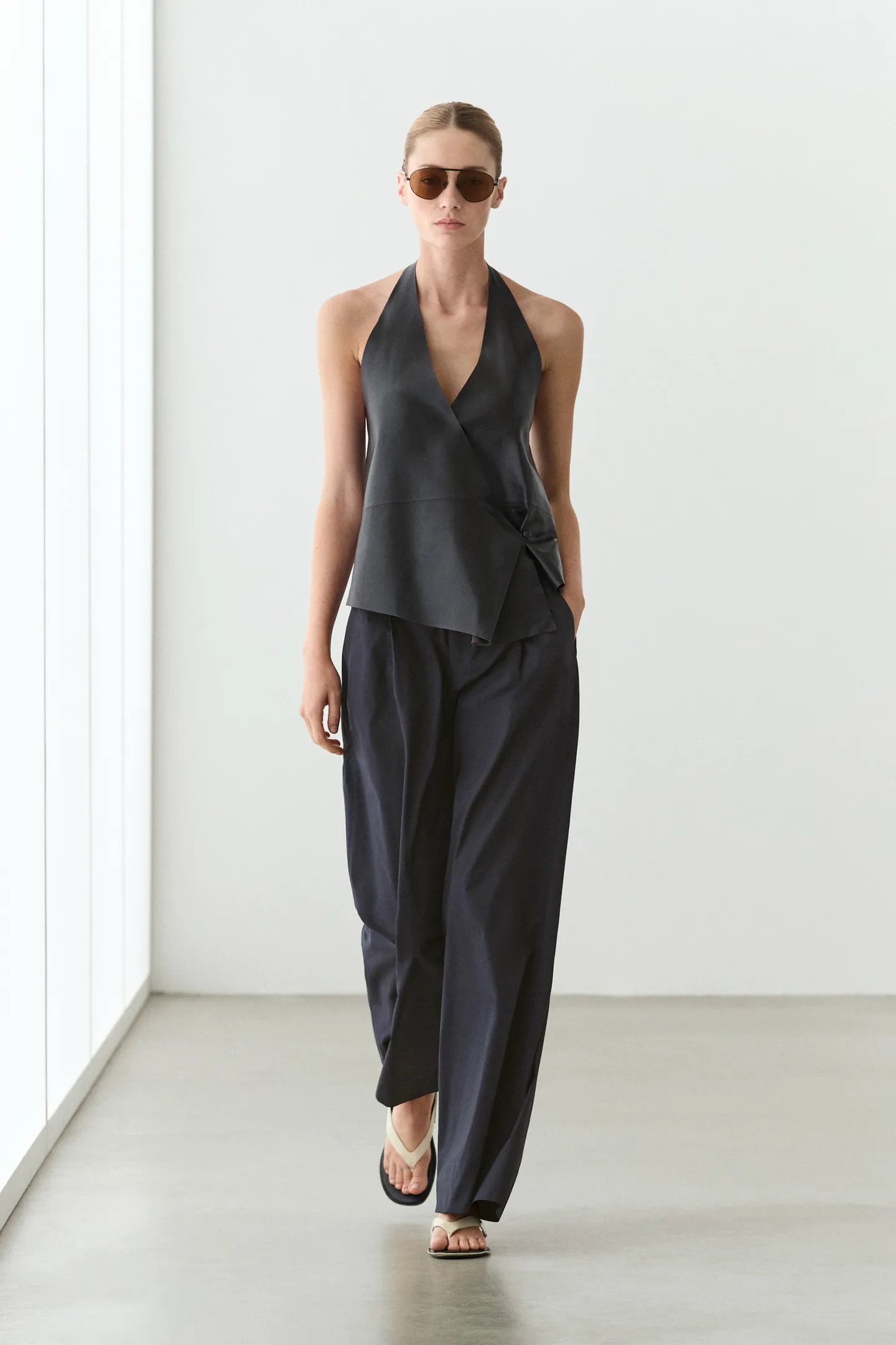 Massimo Dutti, Cotton Blend Wide-Leg Pleated Trousers