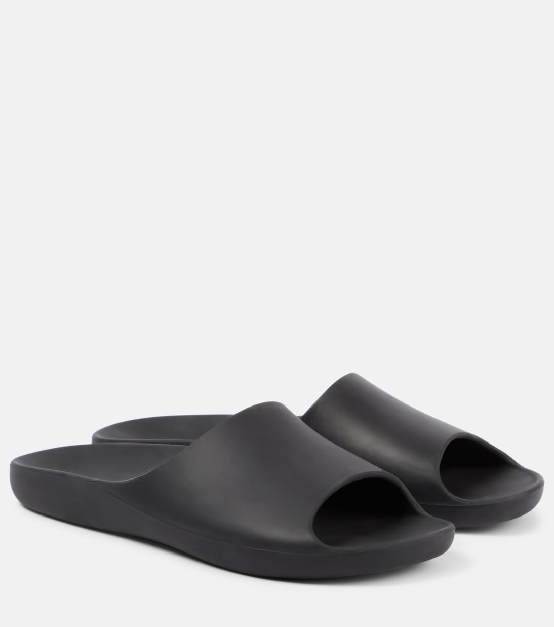 Ama Slides in Black - the Row