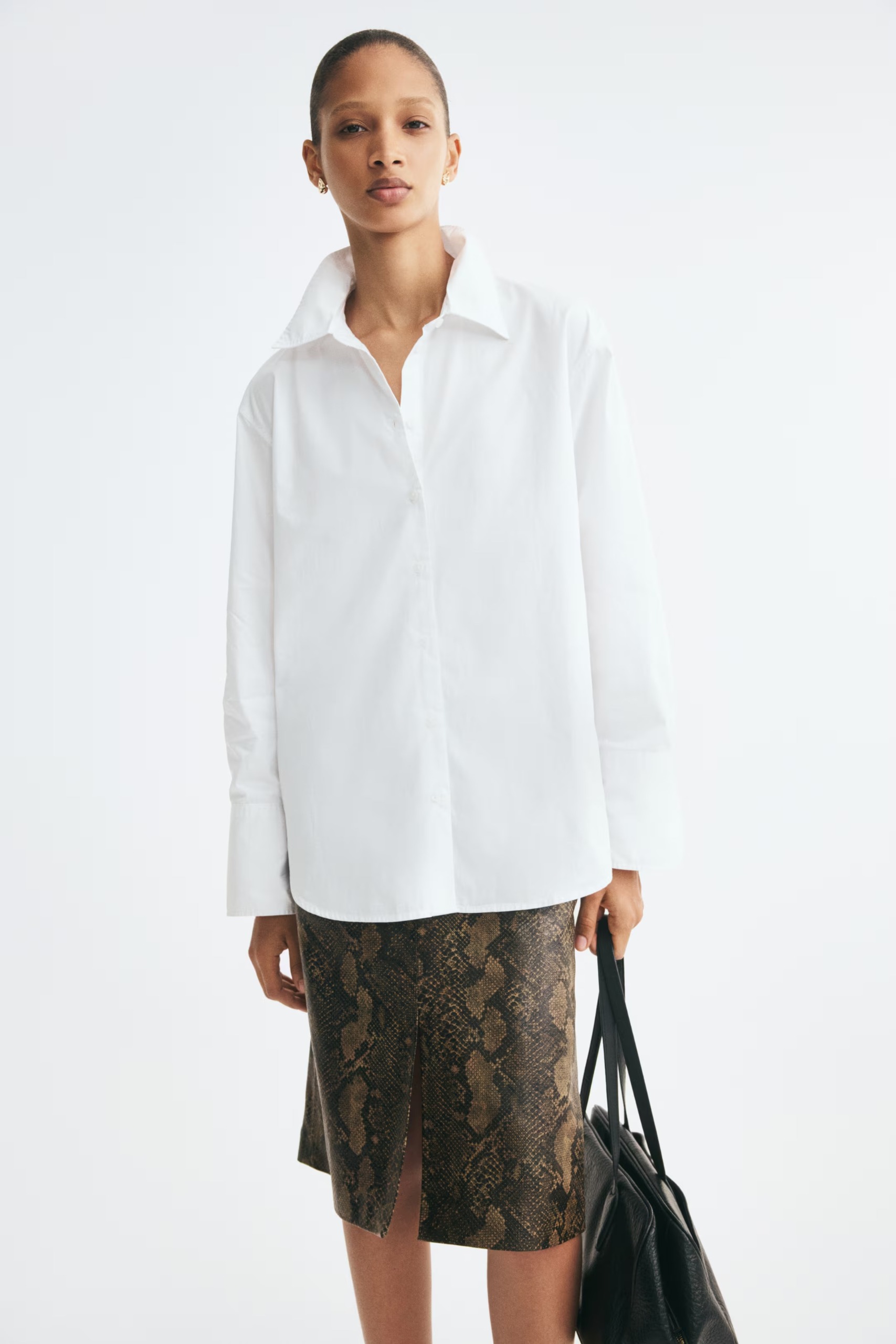 H&M,