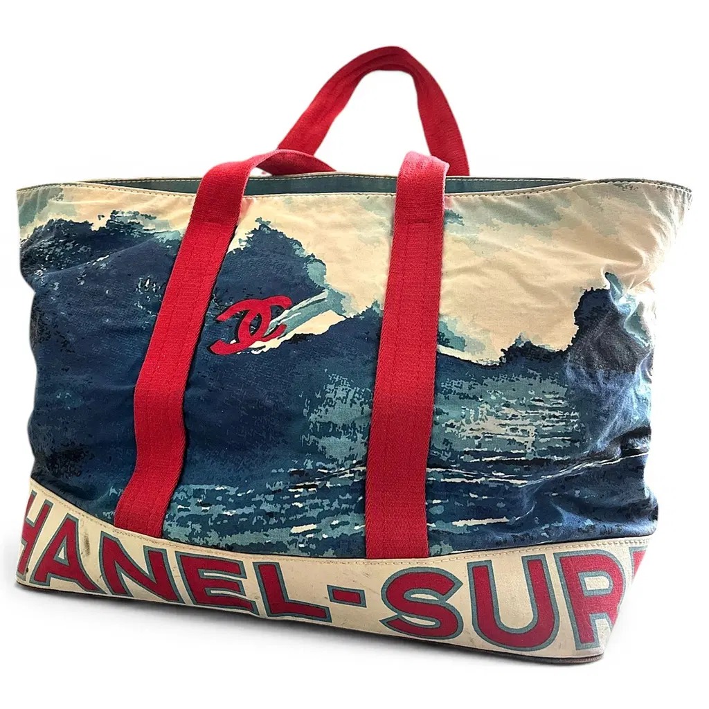 Chanel, Cloth tote