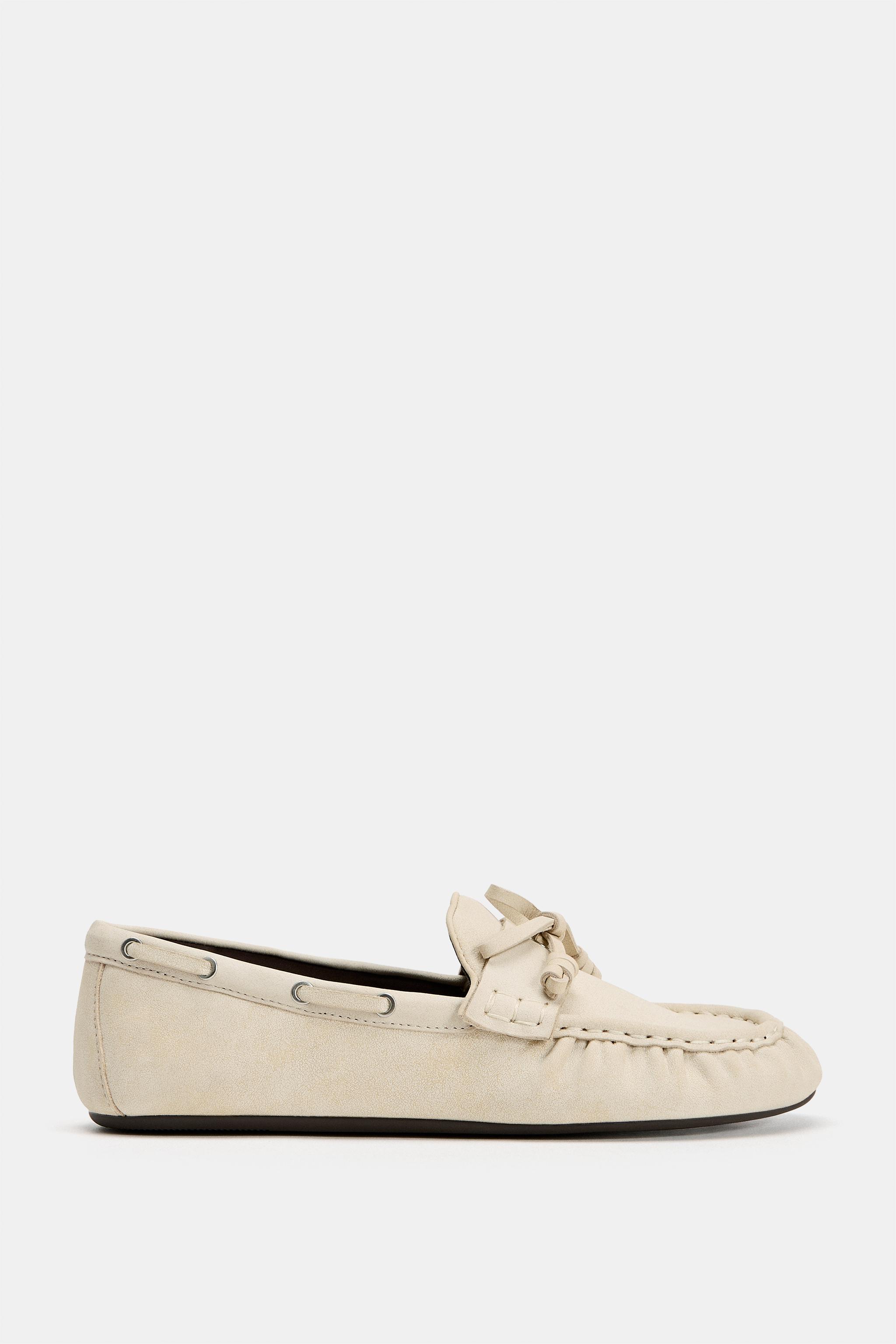Leather Gathered Flat Loafers - 2