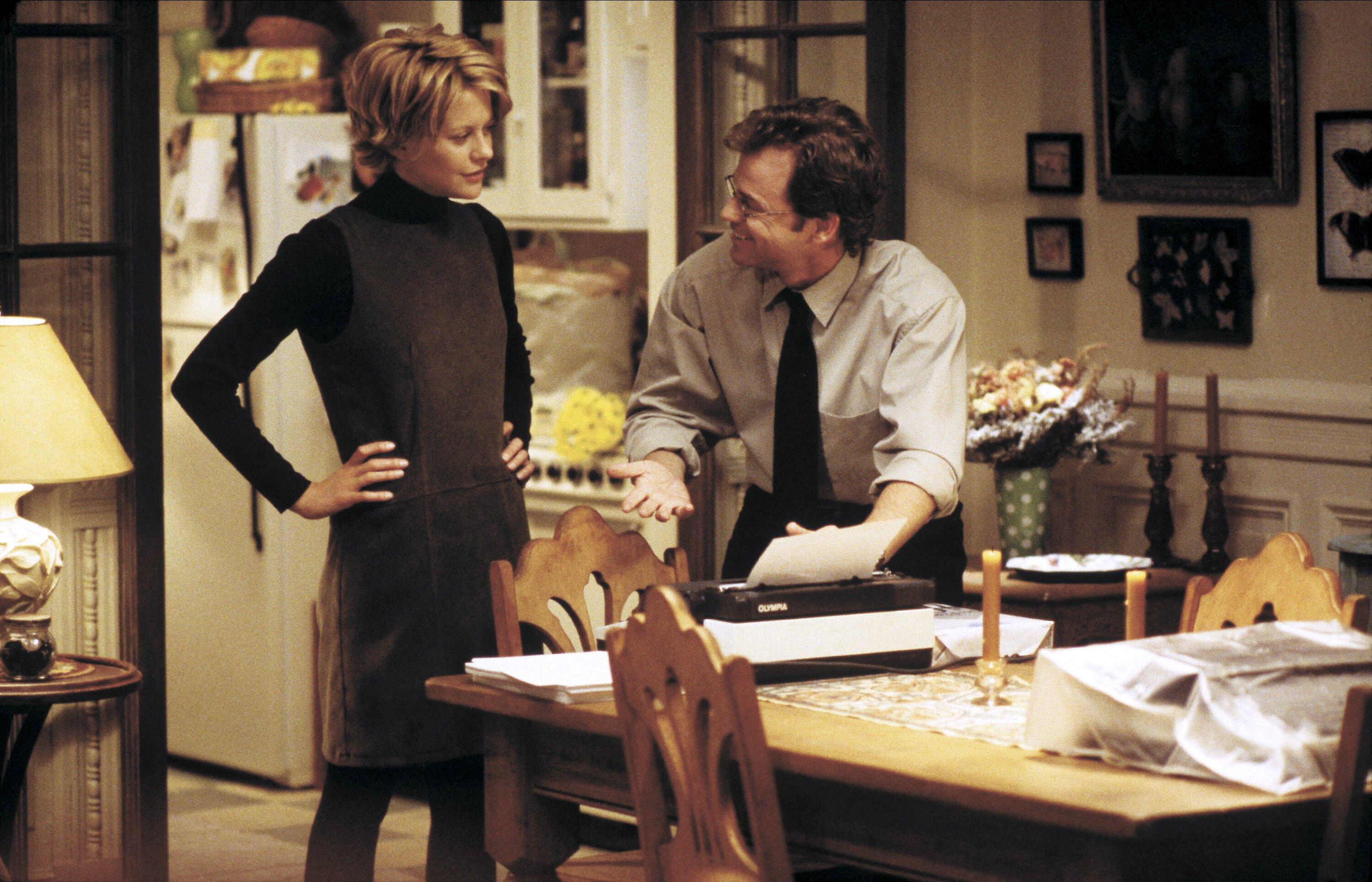 Meg Ryan & Greg Kinnear Film You'Ve Got Mail (USA 1998) Characters: Kathleen Kelly, Frank Navasky Director: Nora Ephron 18 December 1998