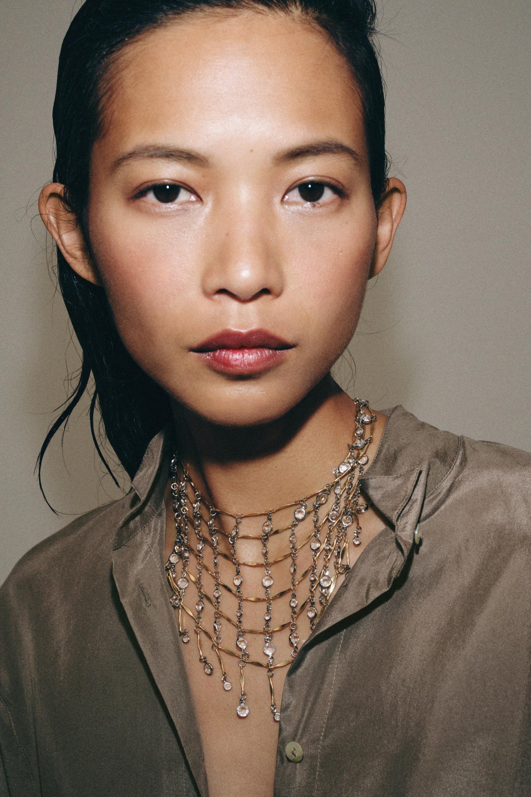 Metallic Jewel Necklace - Gold / Silver - M