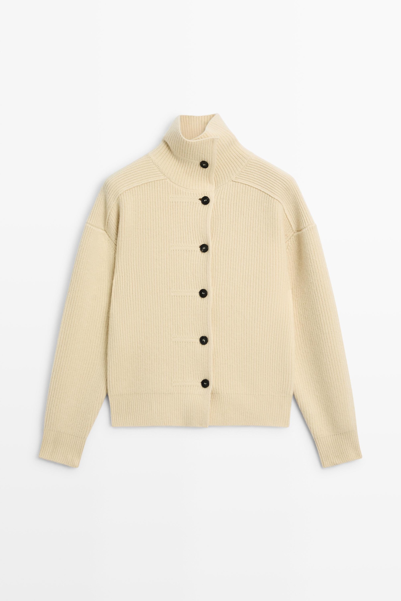 100% Wool Buttoned Knit Cardigan