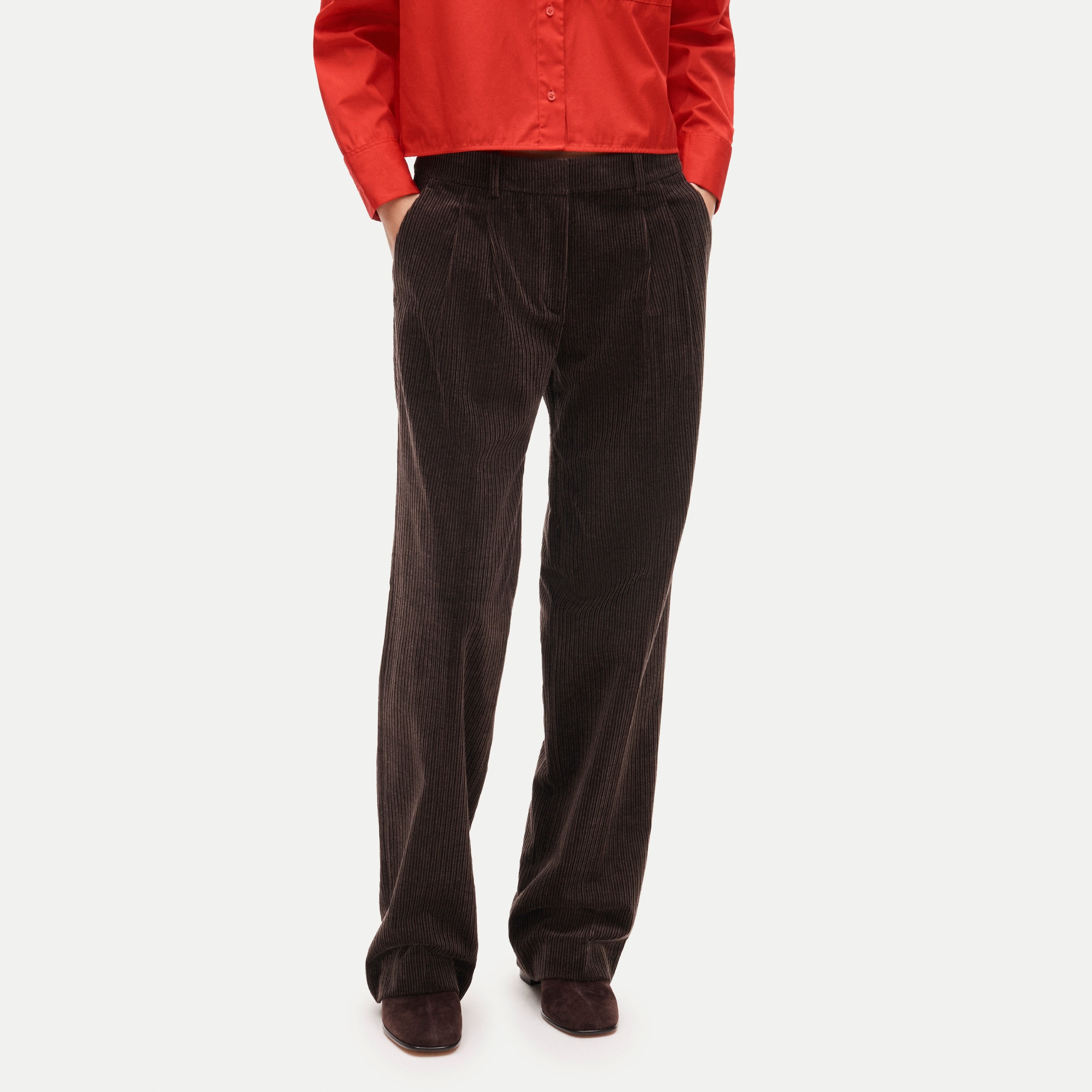 Essential Trouser in Velvety Corduroy