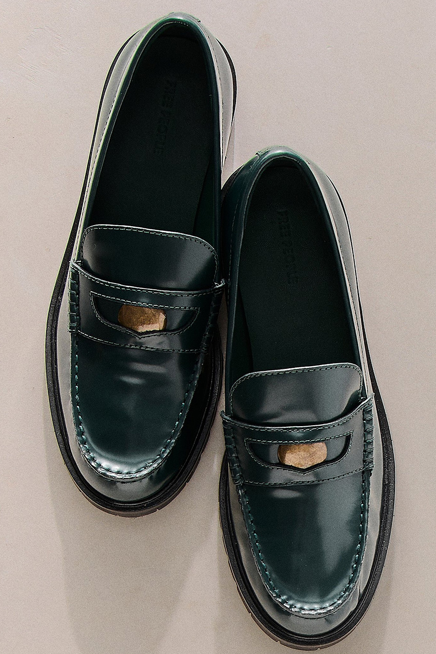 Liv Loafers