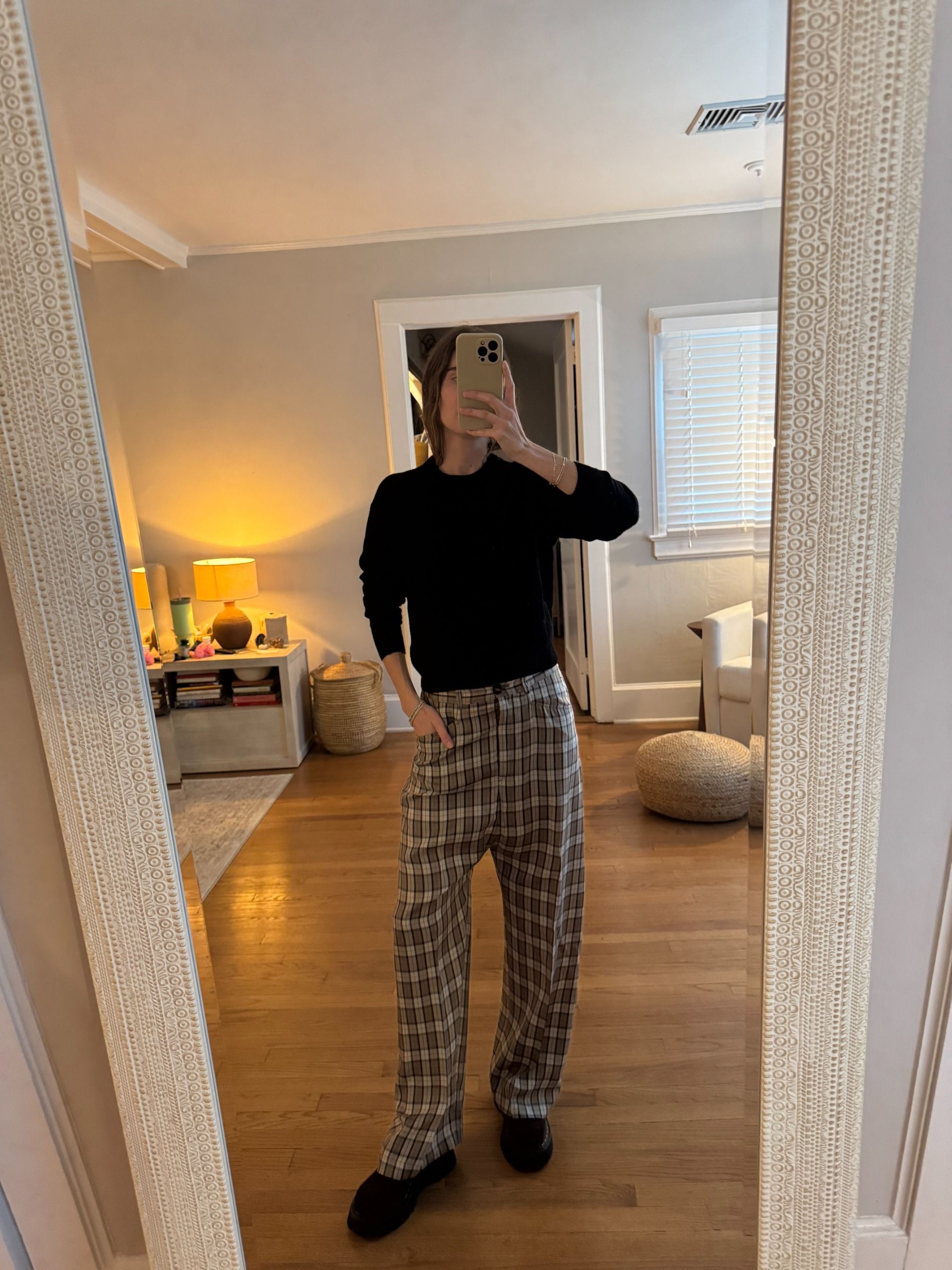 Tessa Faye O'Connell tries on 10 fall basics