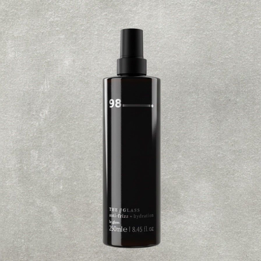 The Glass // Anti-Frizz Hydration
