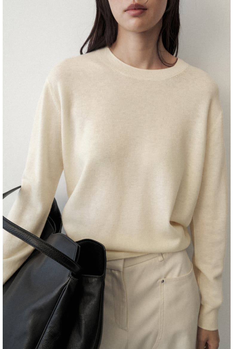 Round Neck Wool Sweater