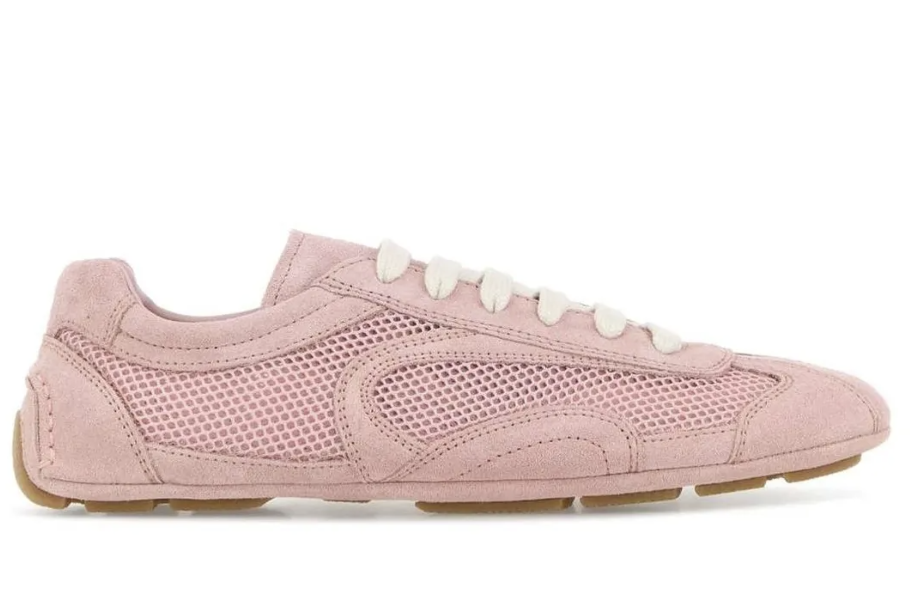 Prada Logo Detailed Low-Top Sneakers in pink